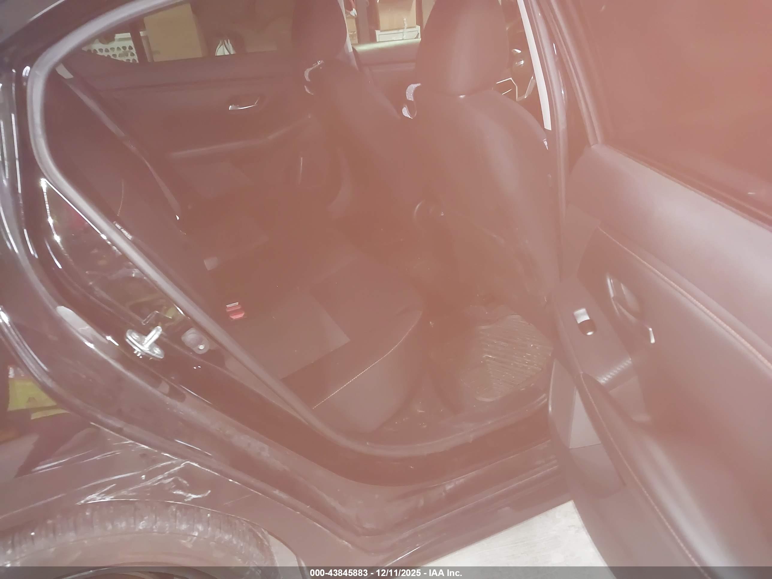 NISSAN SENTRA image 8