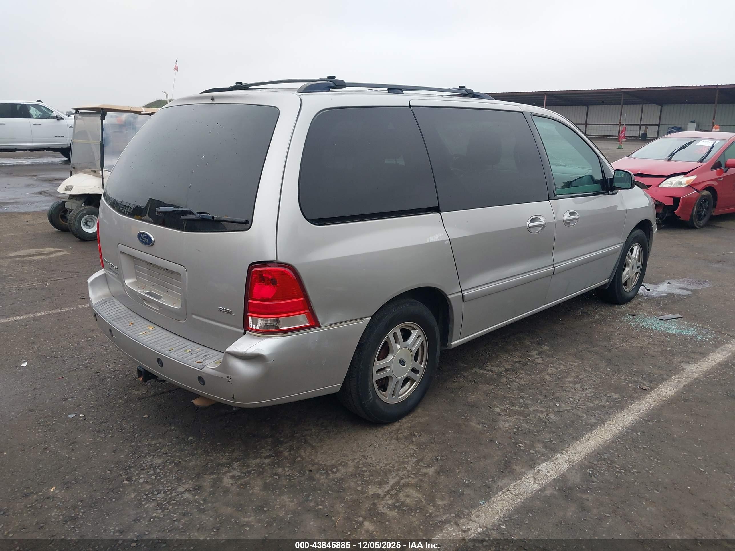 FORD FREESTAR image 4