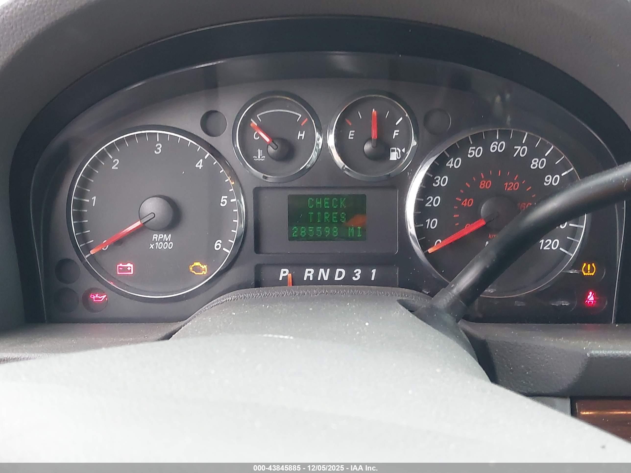 FORD FREESTAR image 7