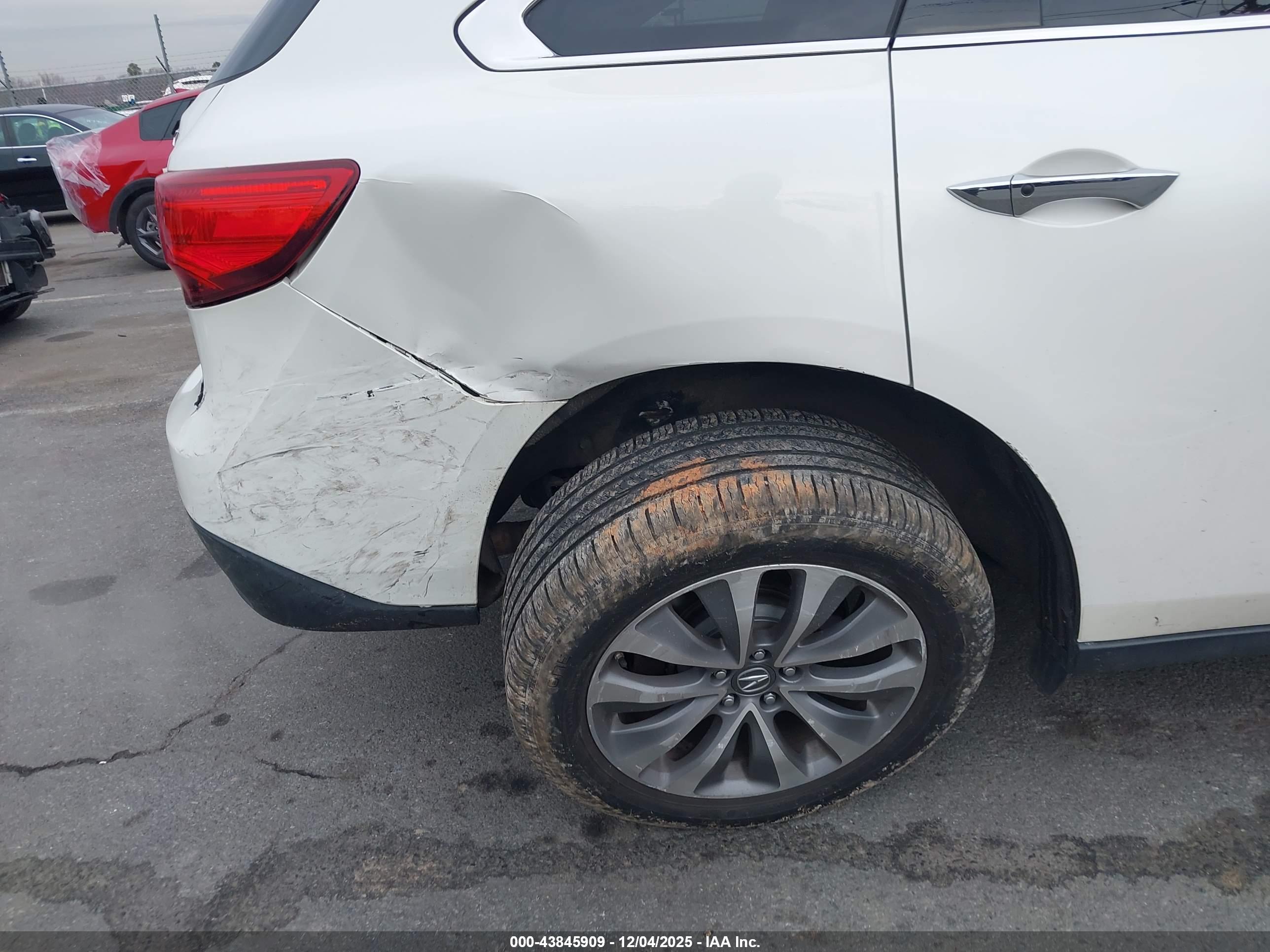 ACURA MDX image 6