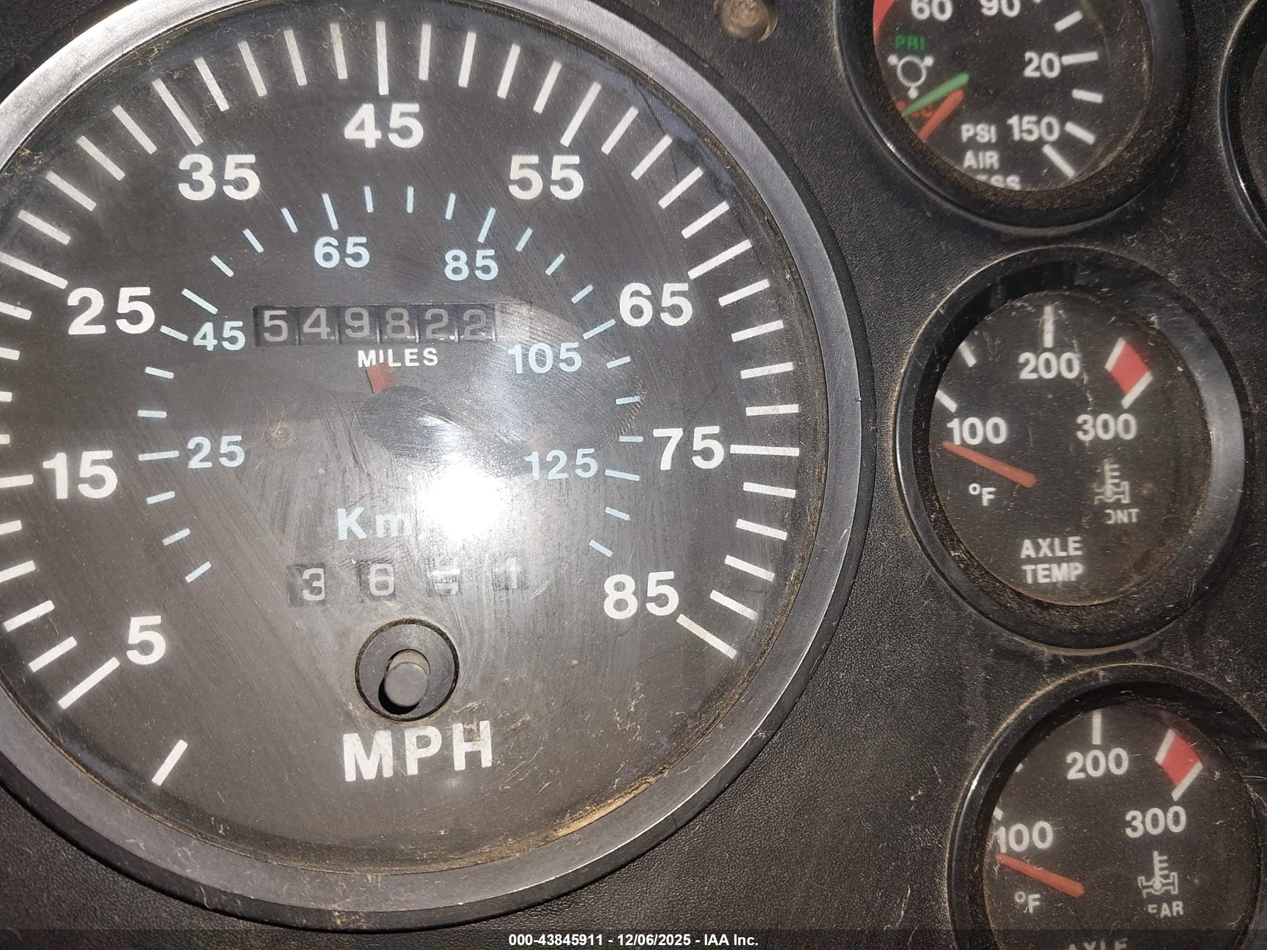 MACK 600 image 6