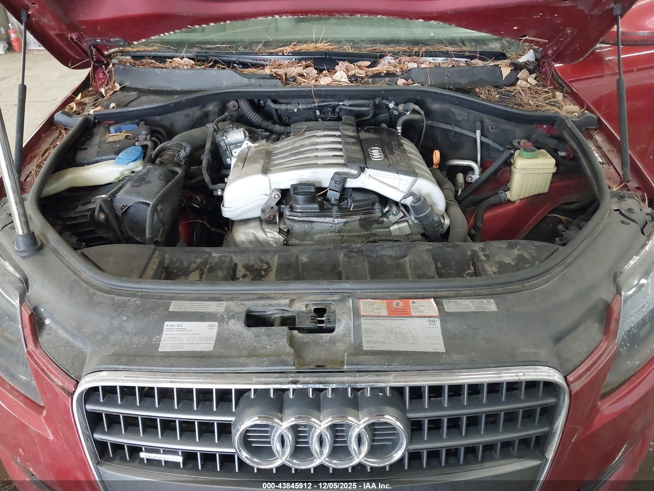 AUDI Q7 image 10