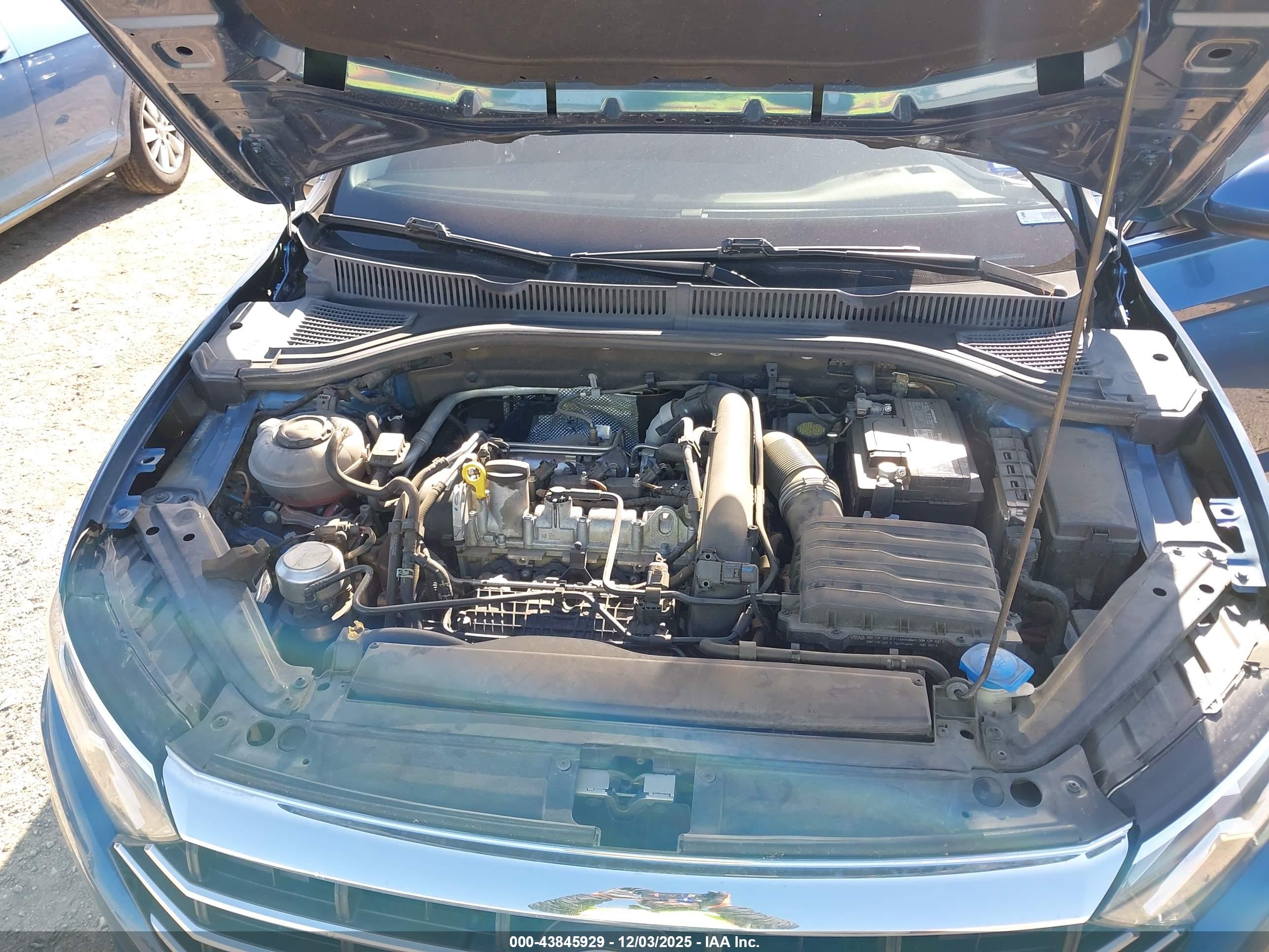 VOLKSWAGEN JETTA image 10