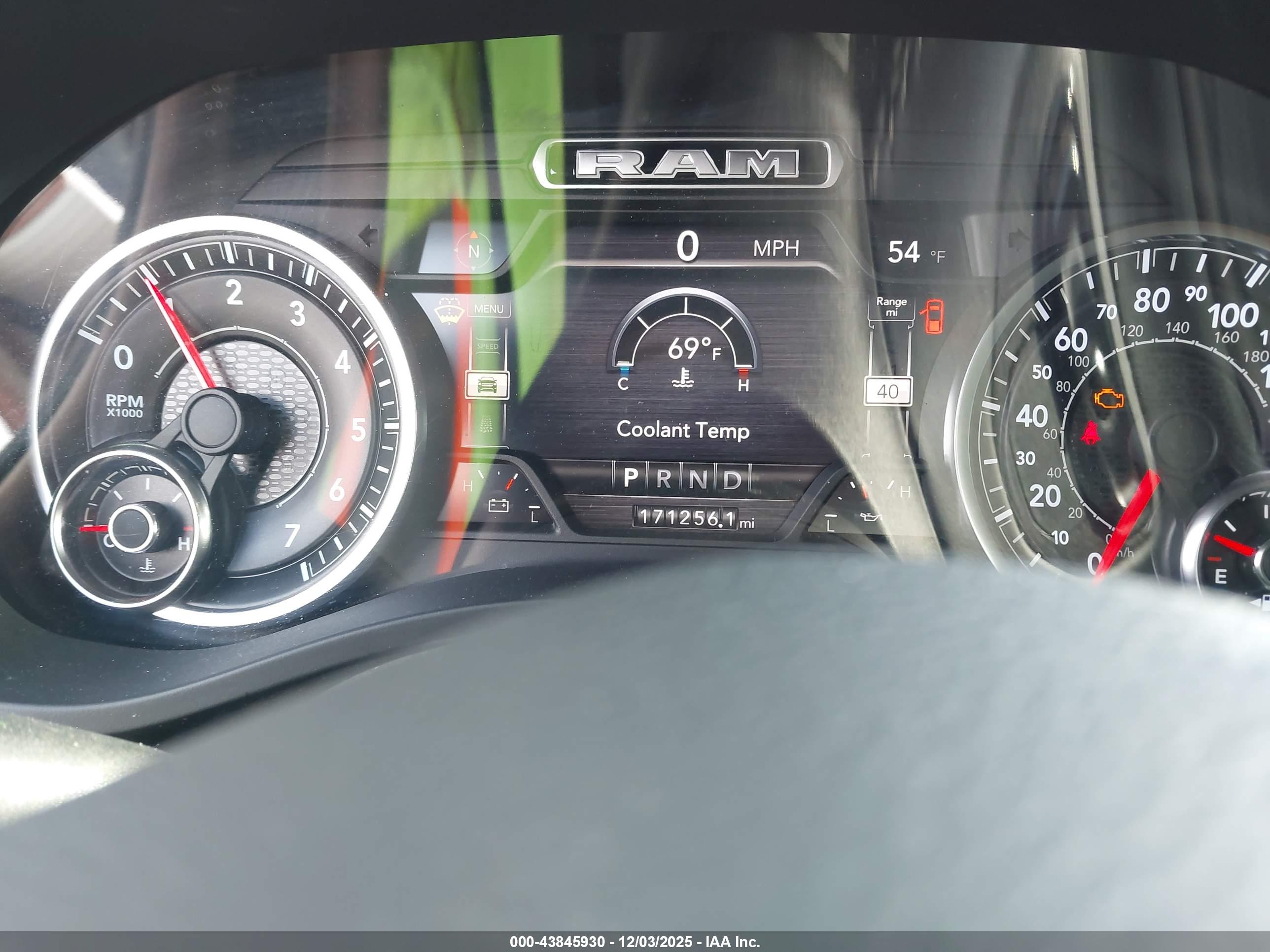 RAM 1500 image 7
