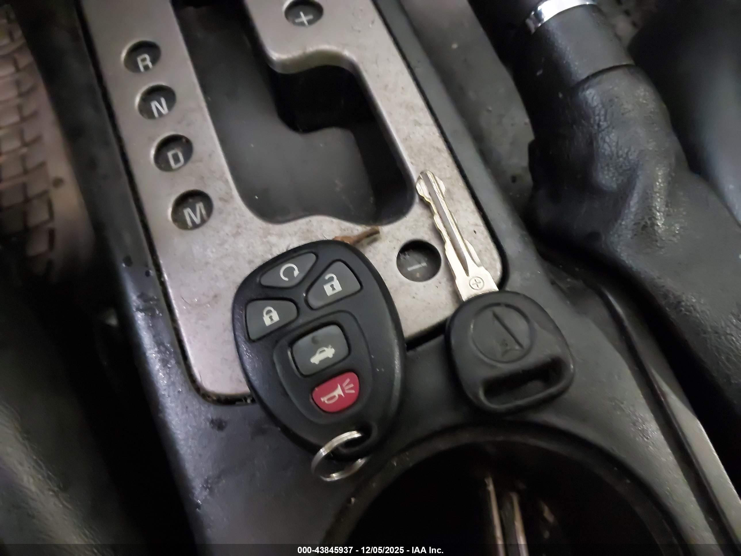 PONTIAC G6 image 11