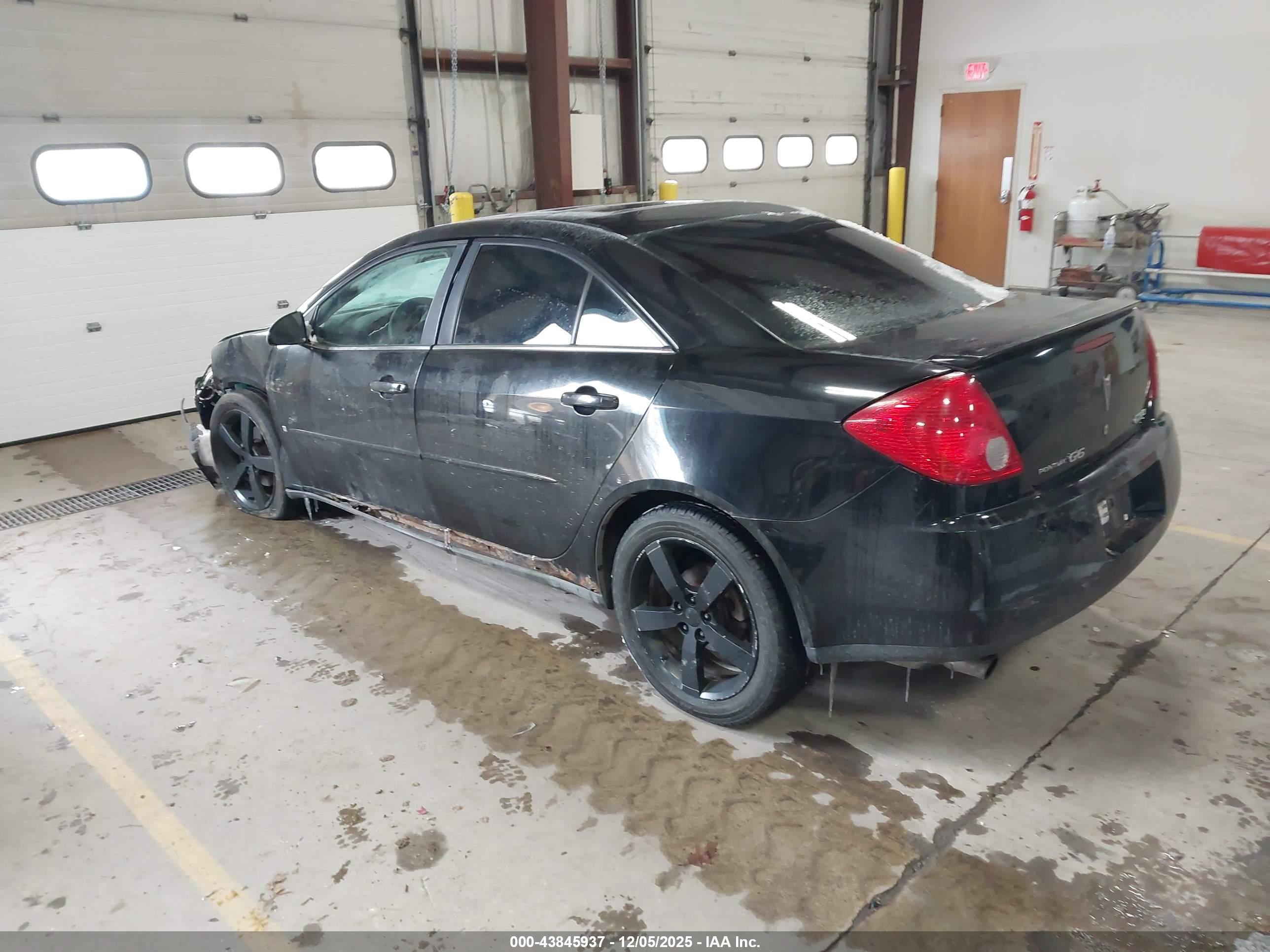 PONTIAC G6 image 3