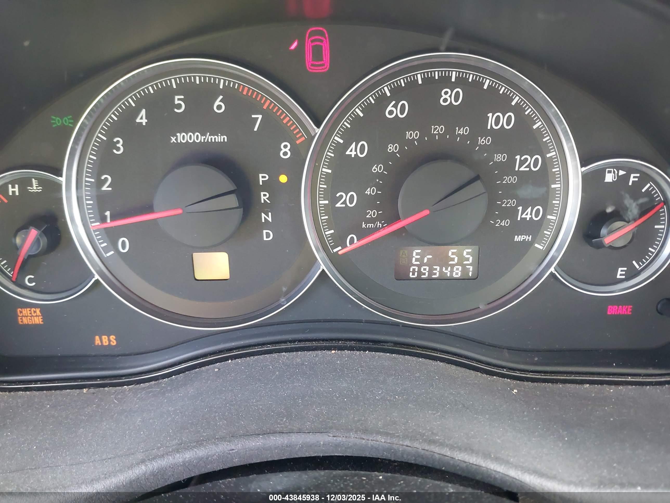 SUBARU OUTBACK image 7