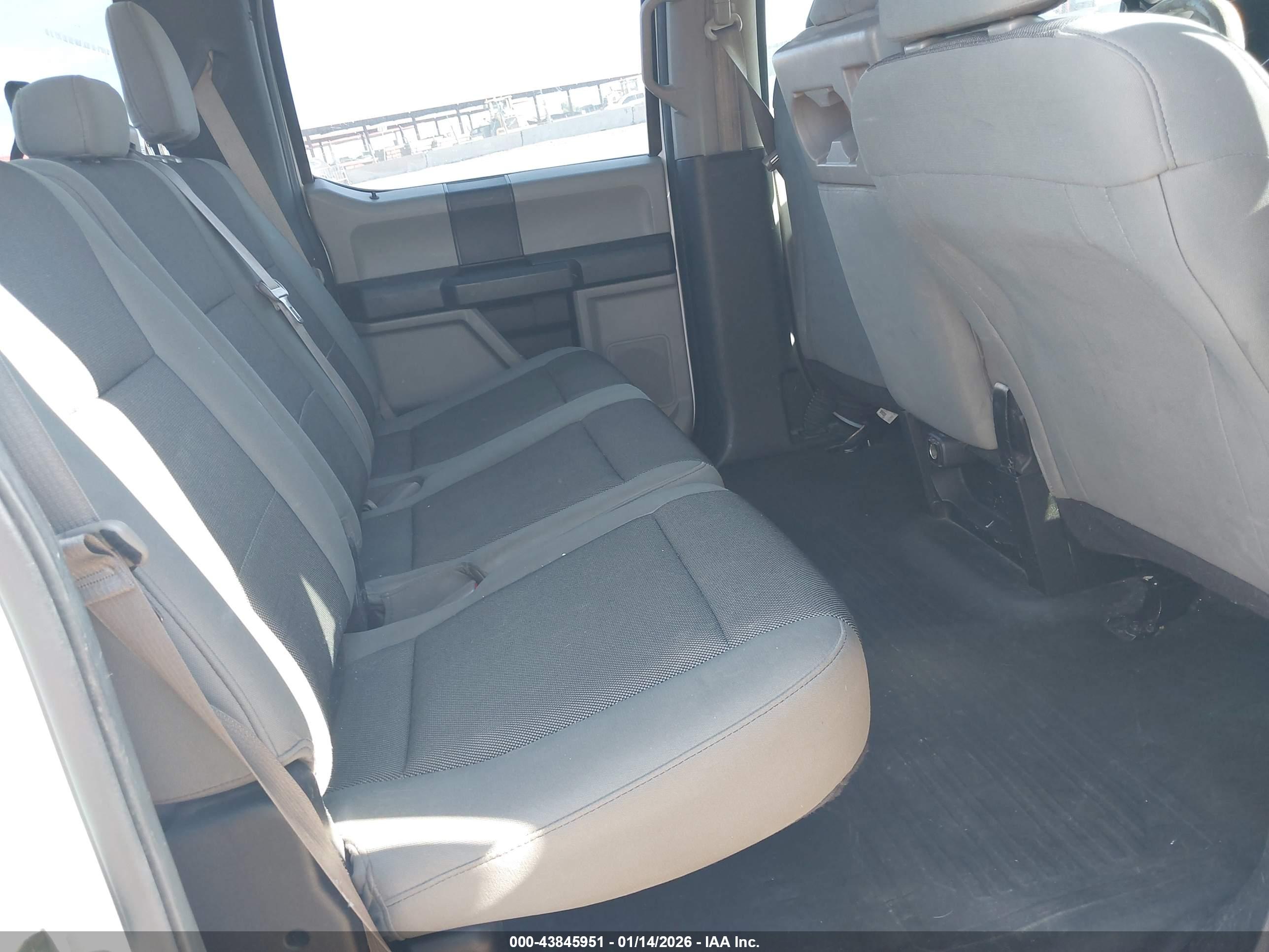FORD F-150 image 8