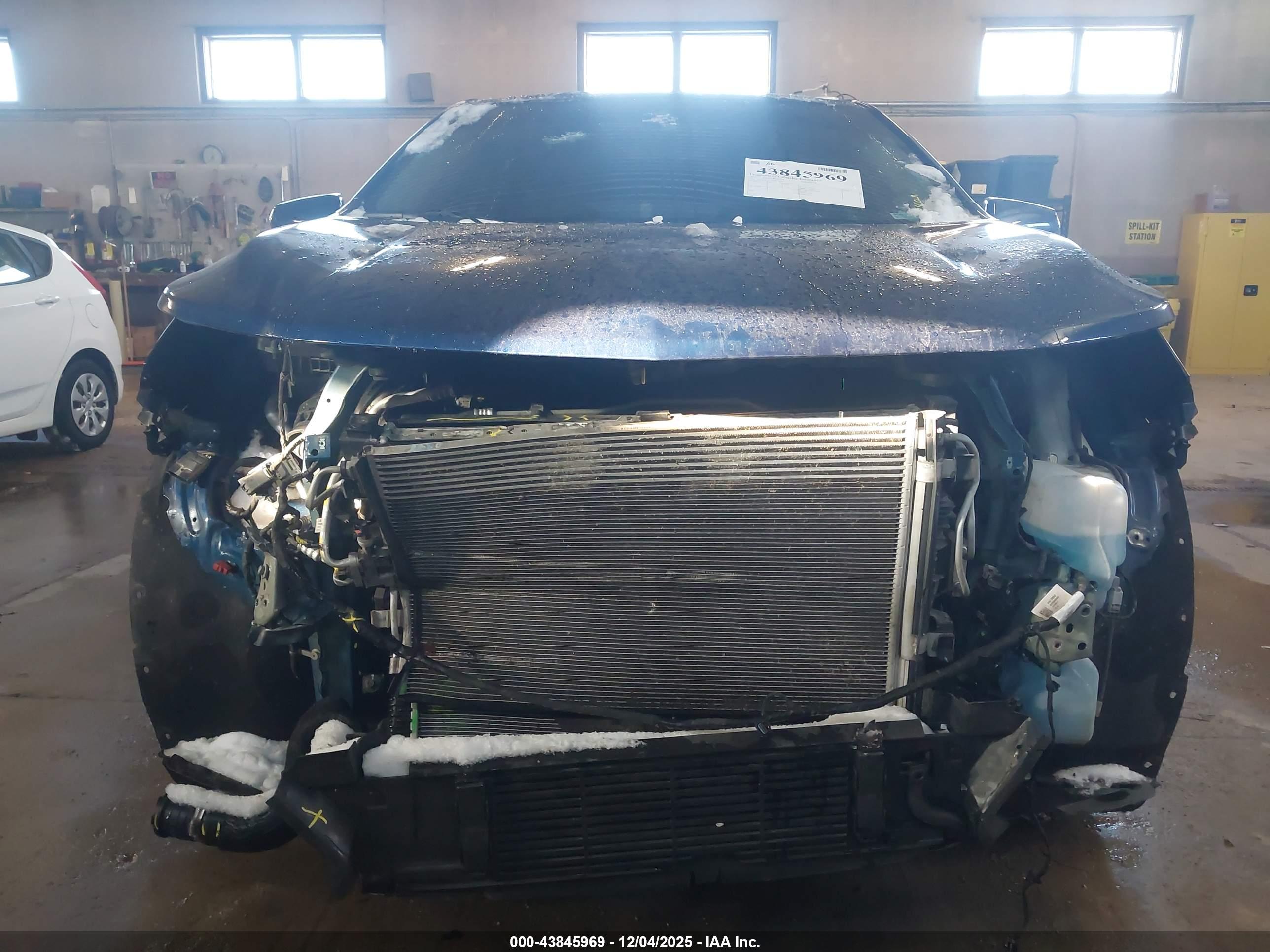 CHEVROLET EQUINOX image 6