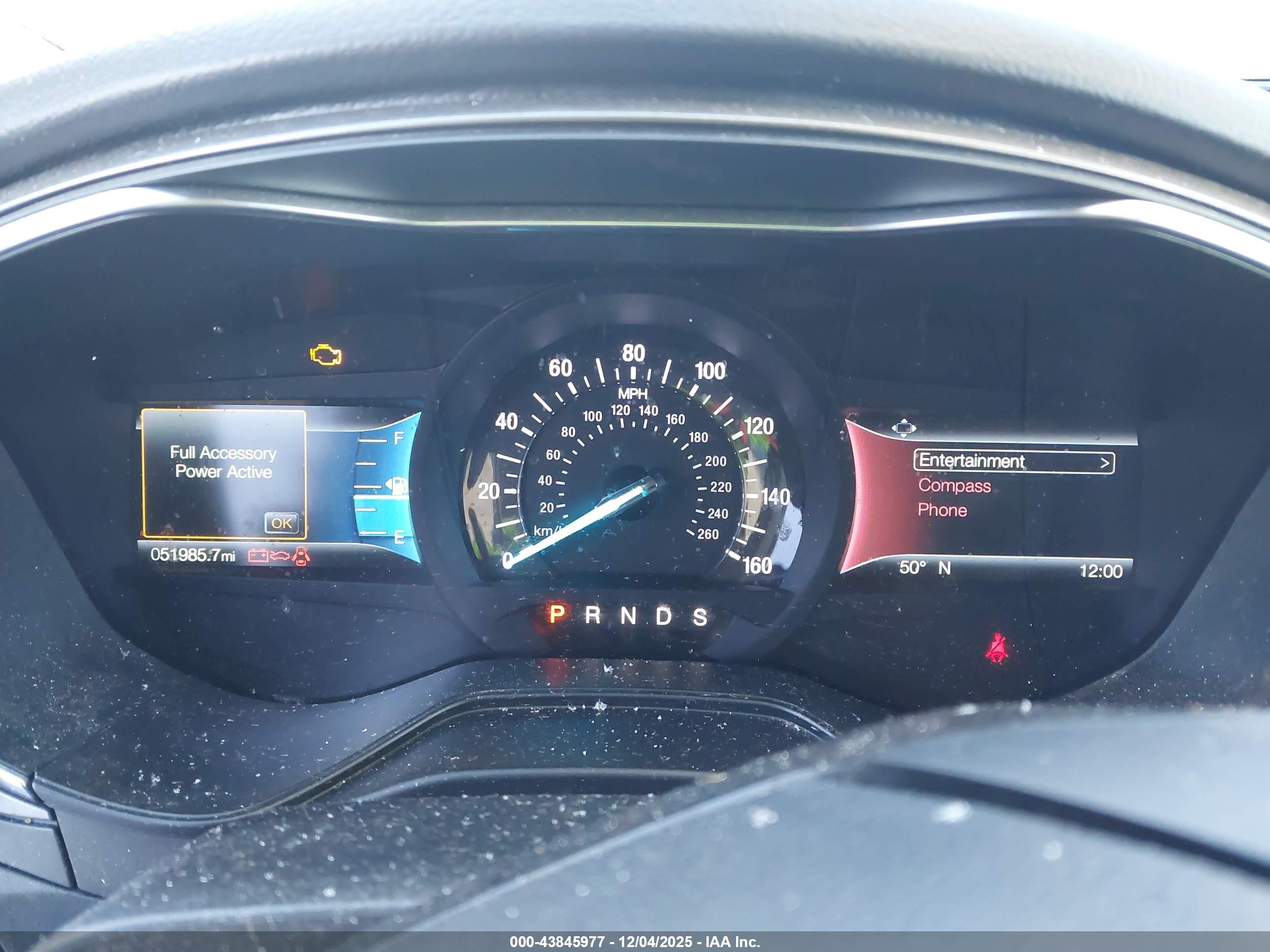 FORD FUSION image 7