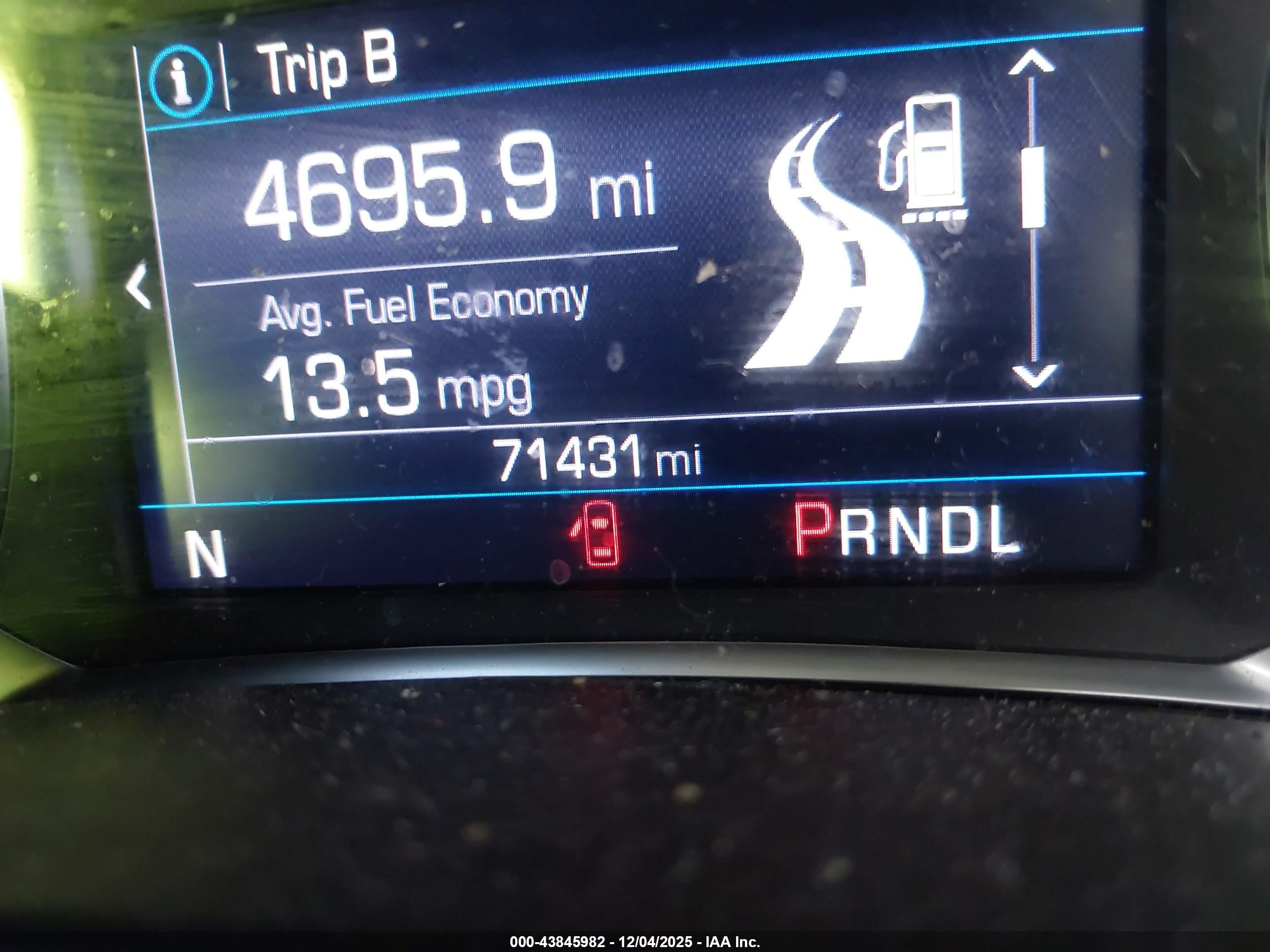 CHEVROLET EQUINOX image 7