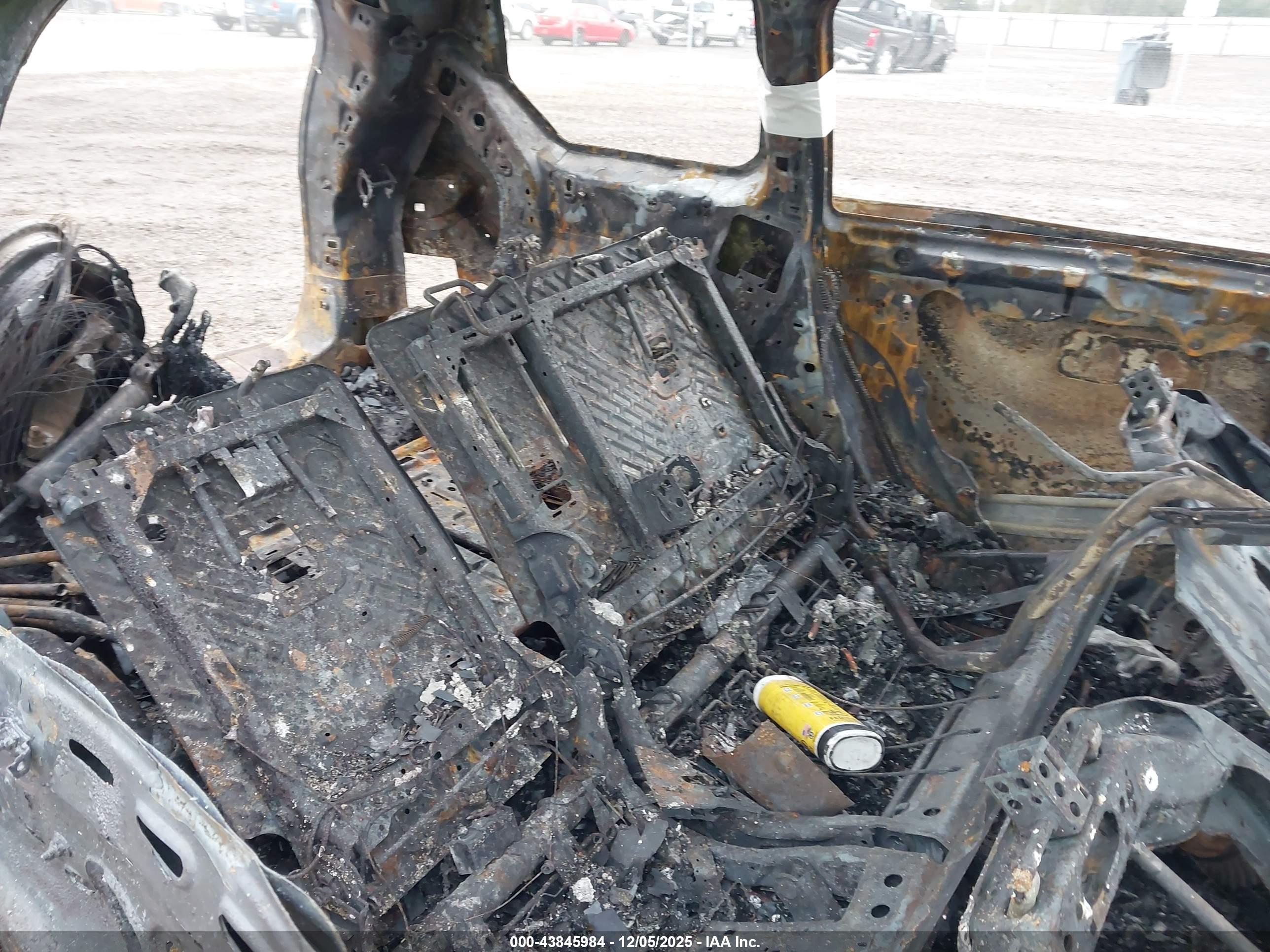 JEEP GRAND image 8