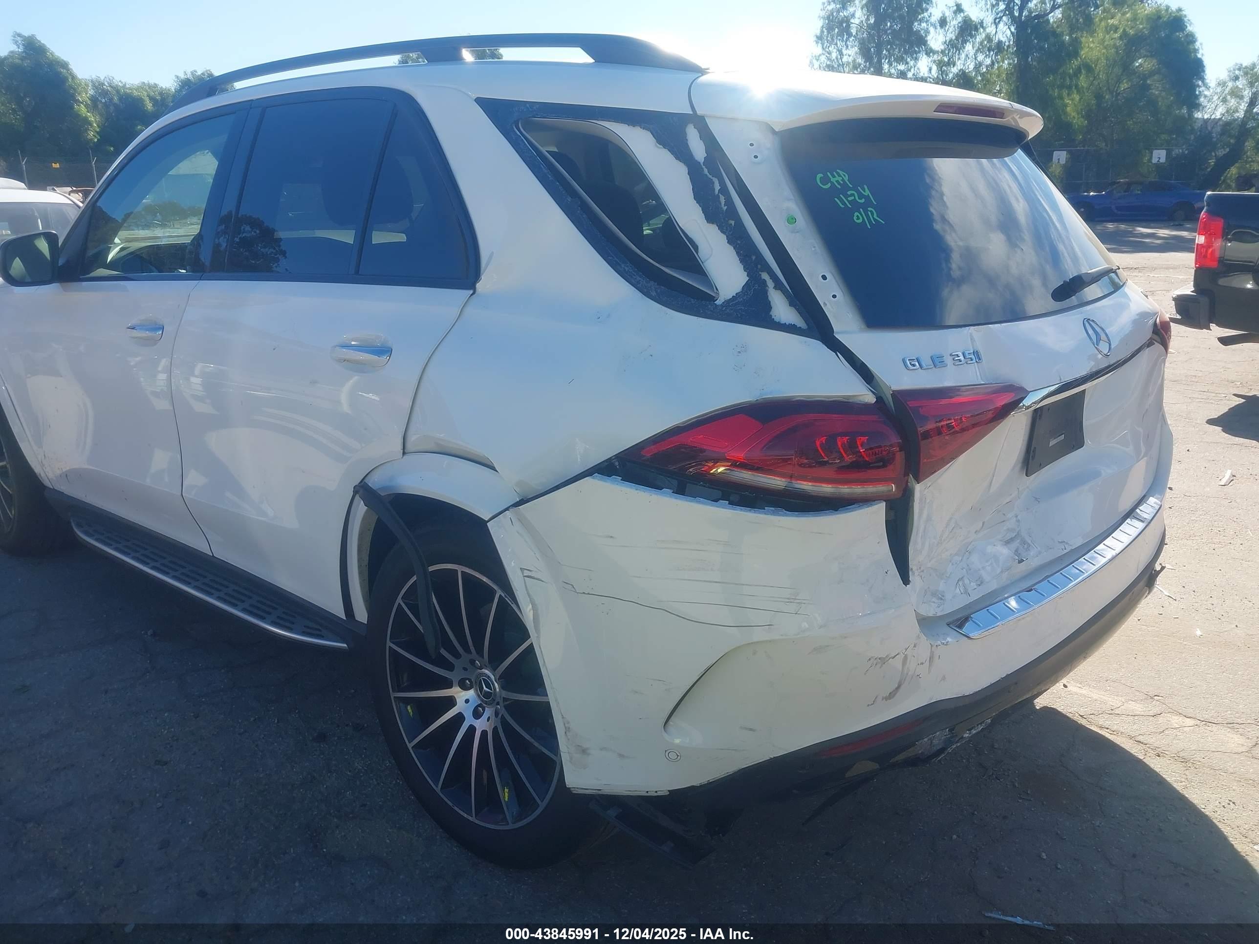 MERCEDES-BENZ GLE image 6