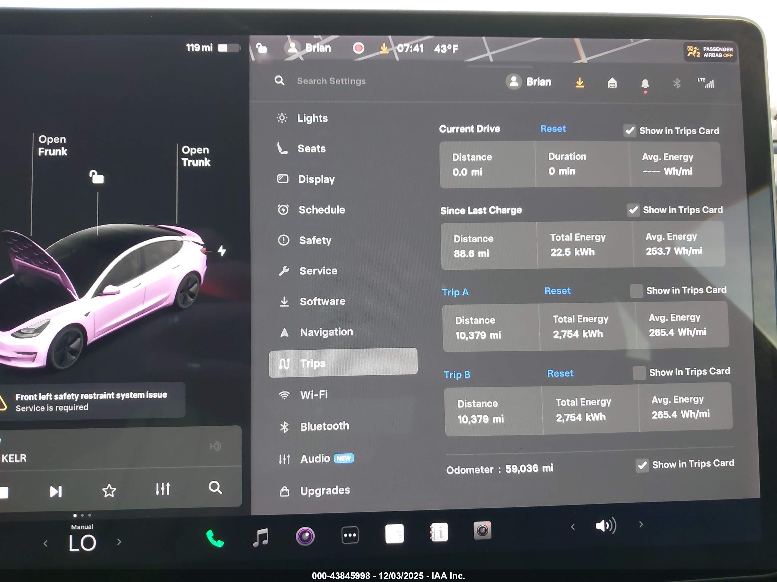 TESLA MODEL image 7