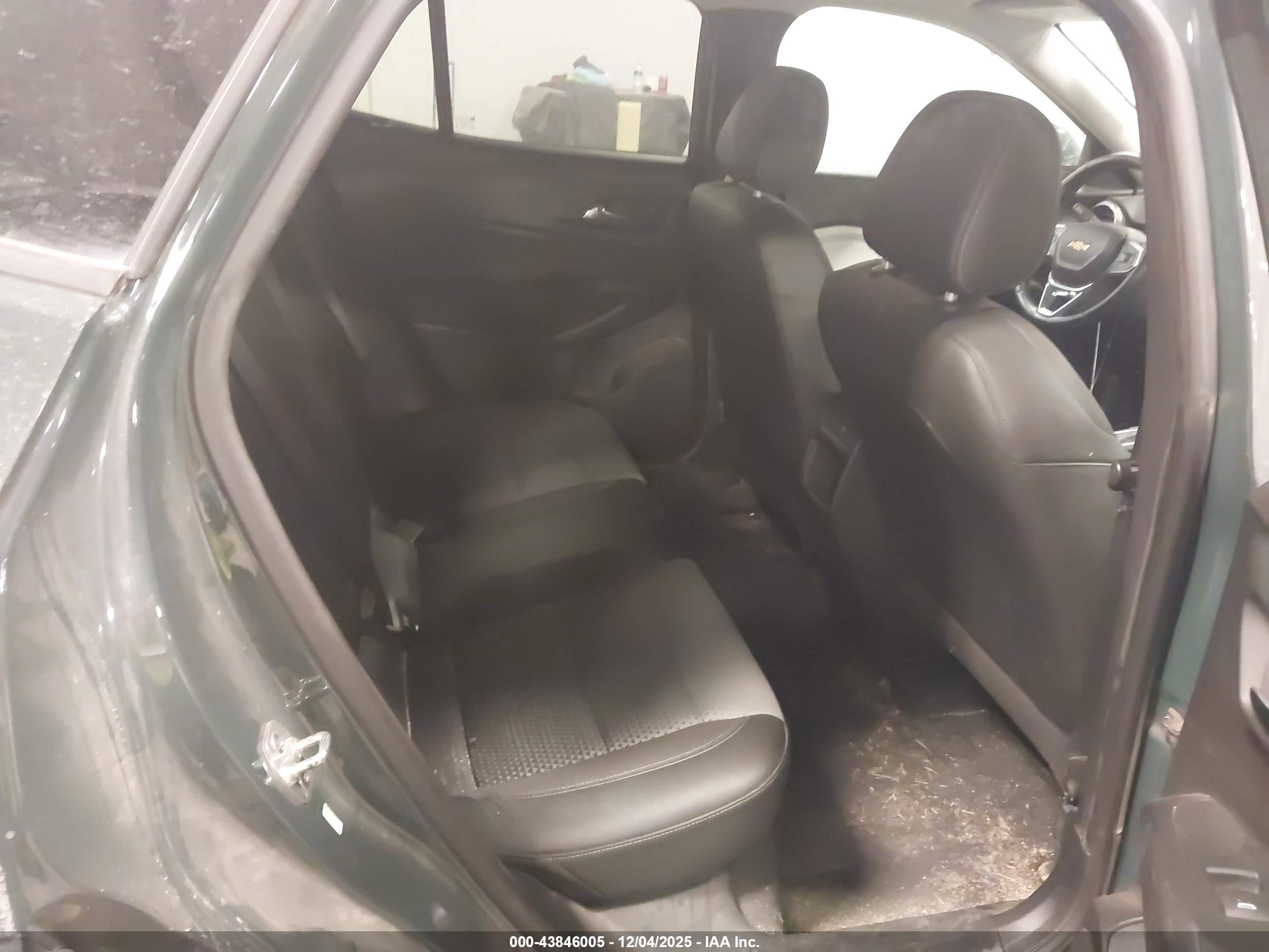 CHEVROLET TRAX image 8