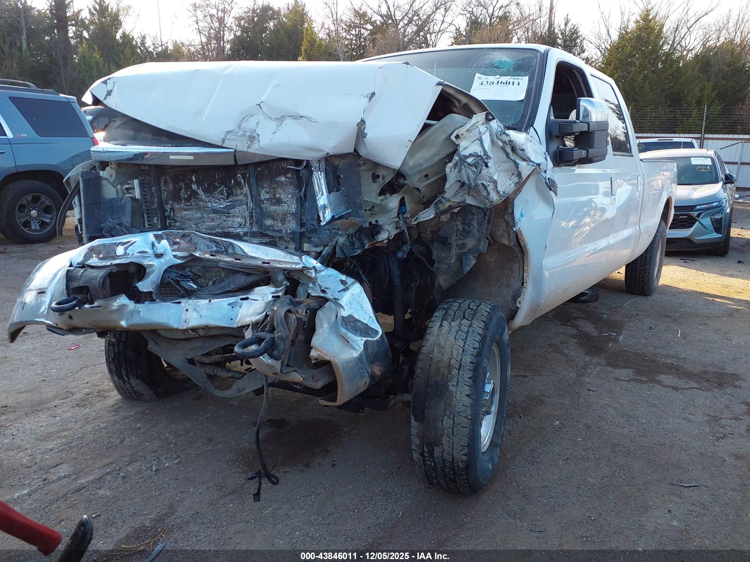 FORD F-350 image 2