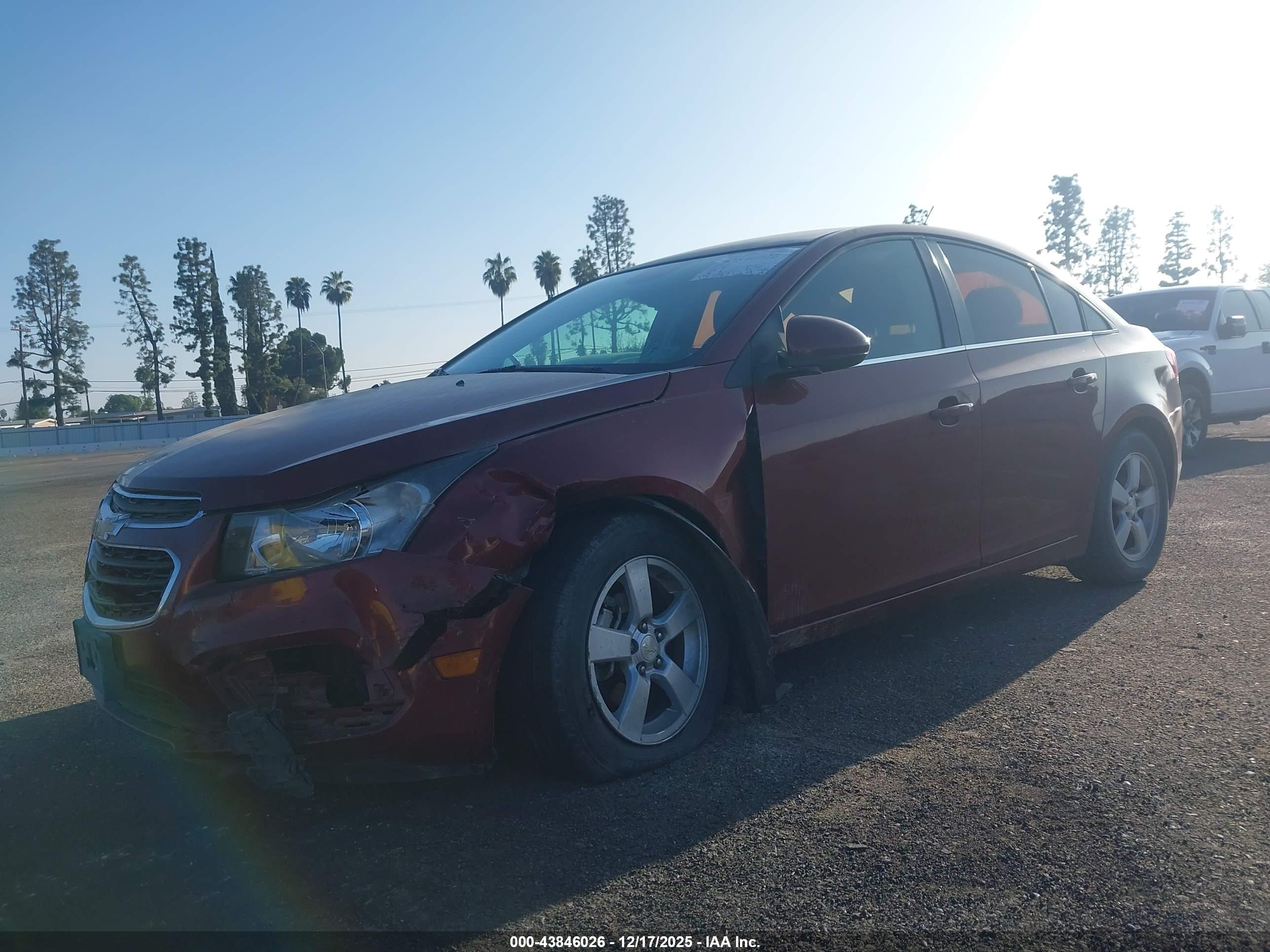 CHEVROLET CRUZE image 2