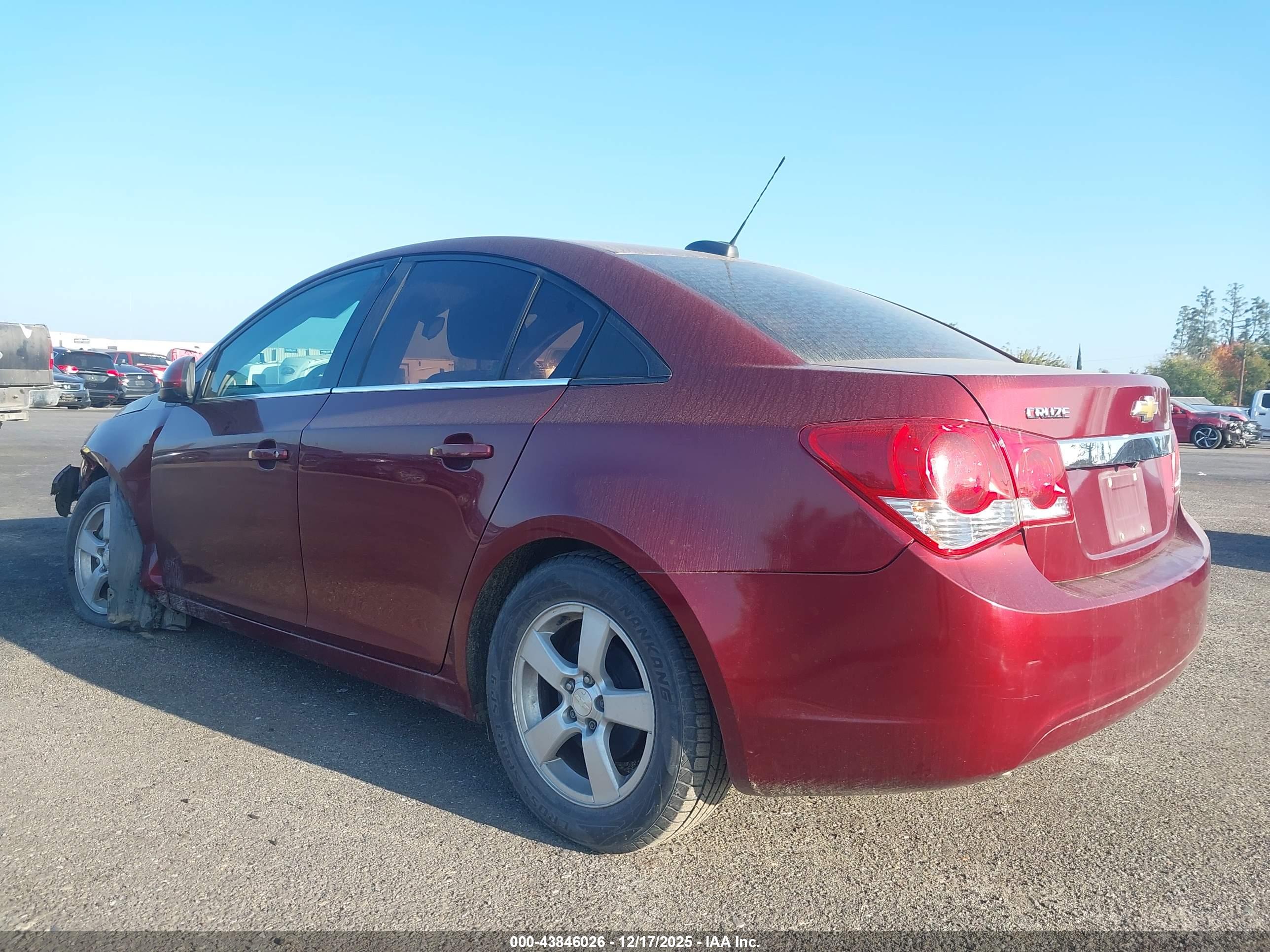 CHEVROLET CRUZE image 3