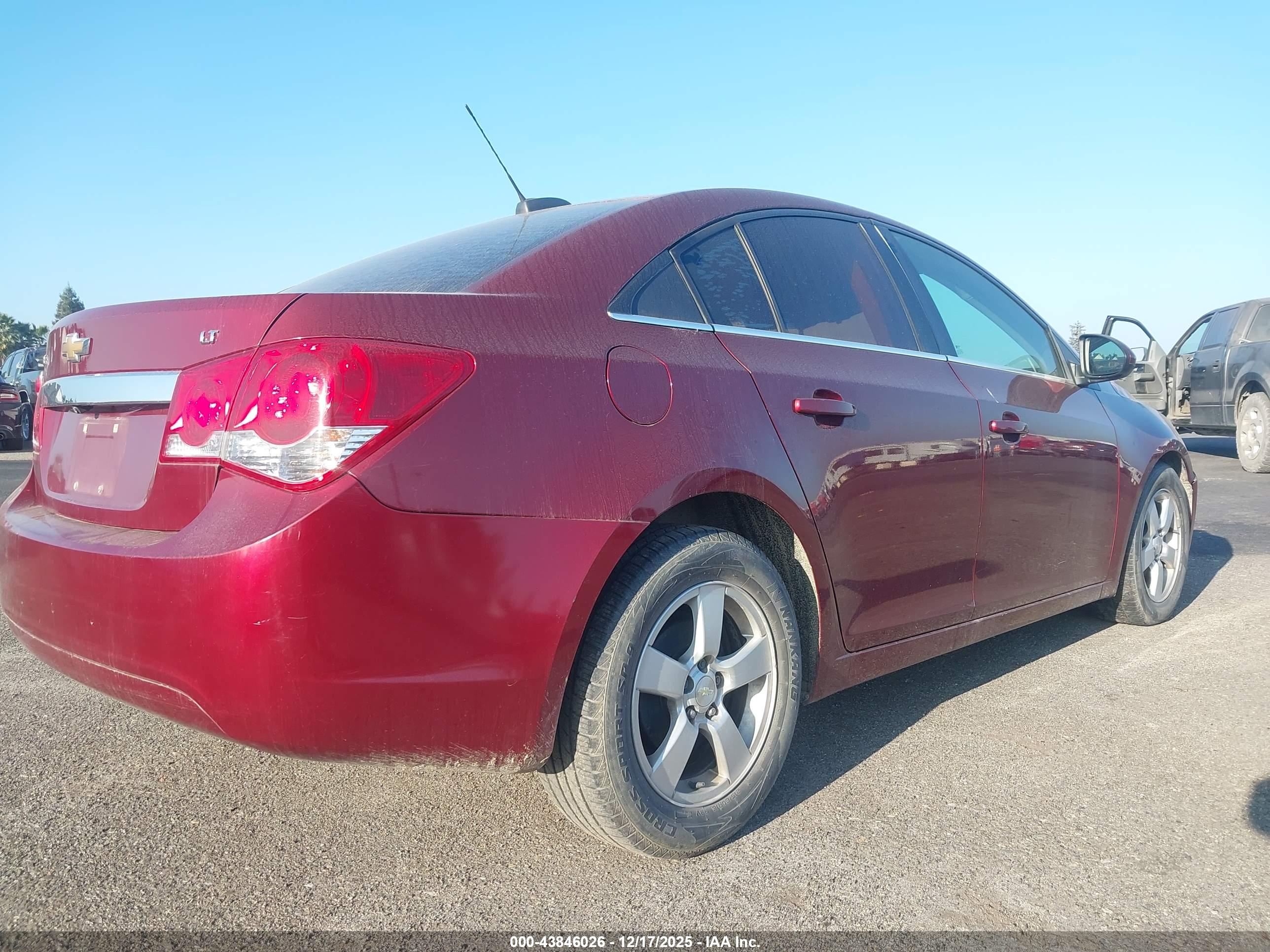 CHEVROLET CRUZE image 4