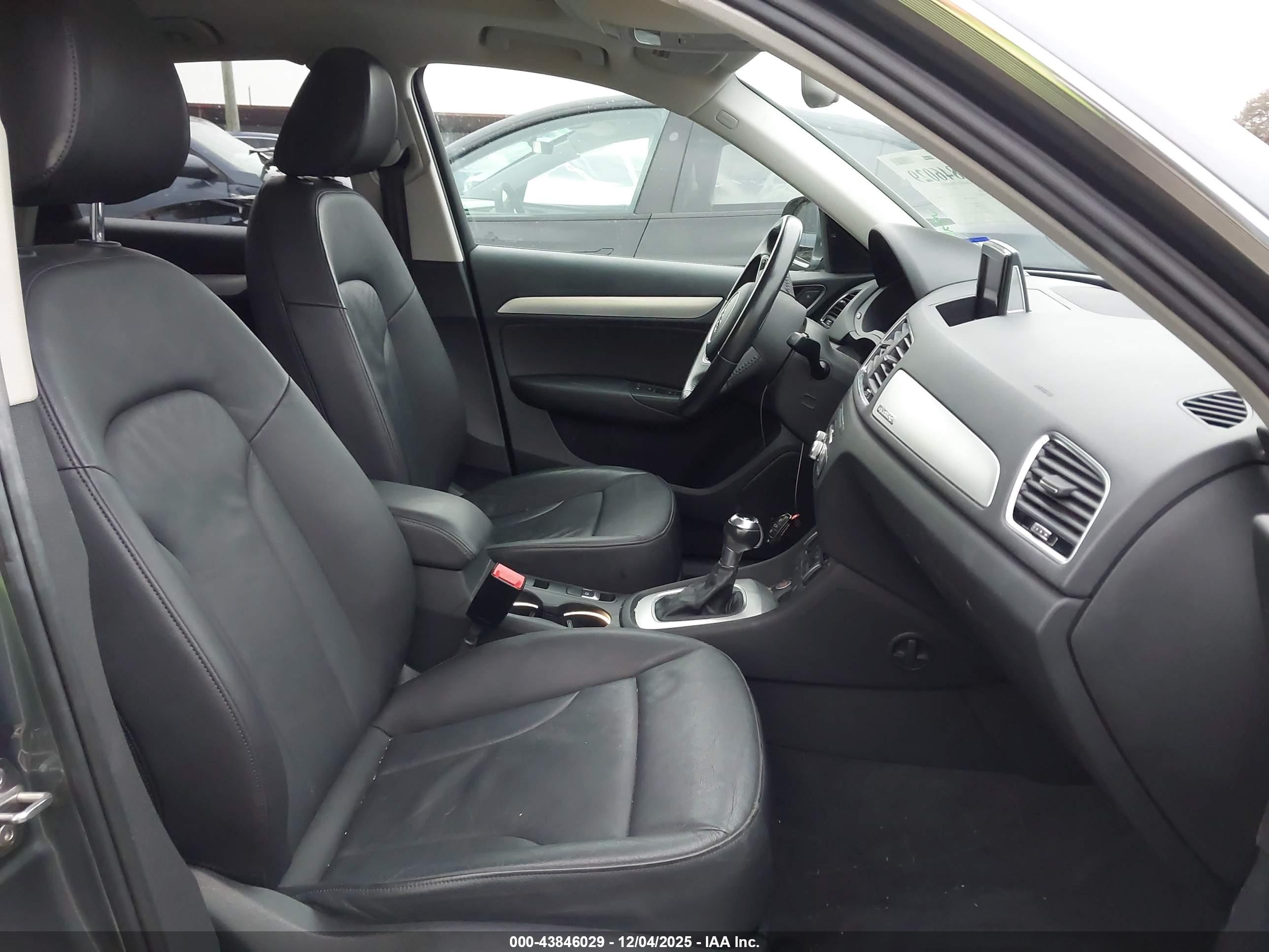 AUDI Q3 image 5