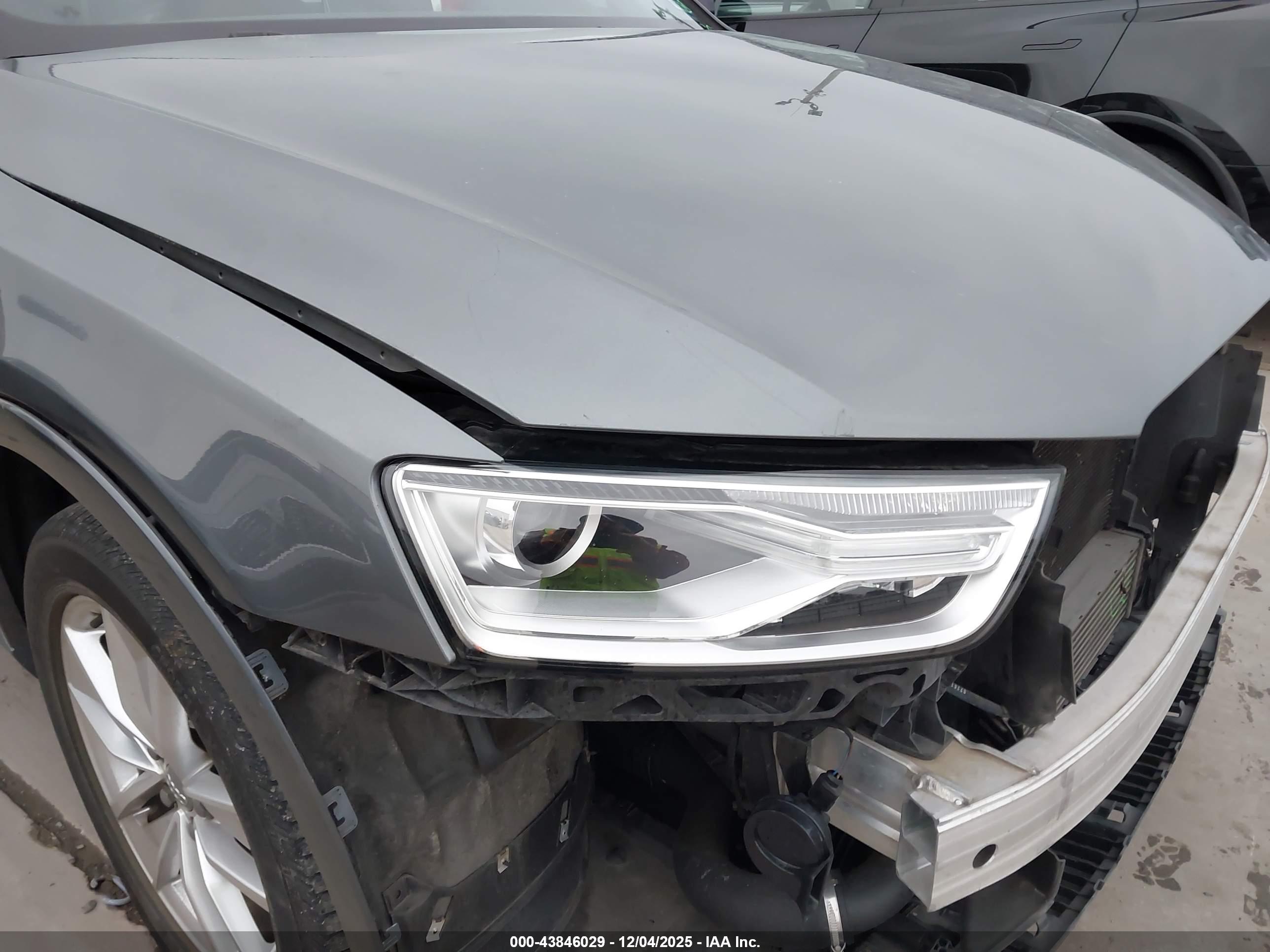 AUDI Q3 image 6