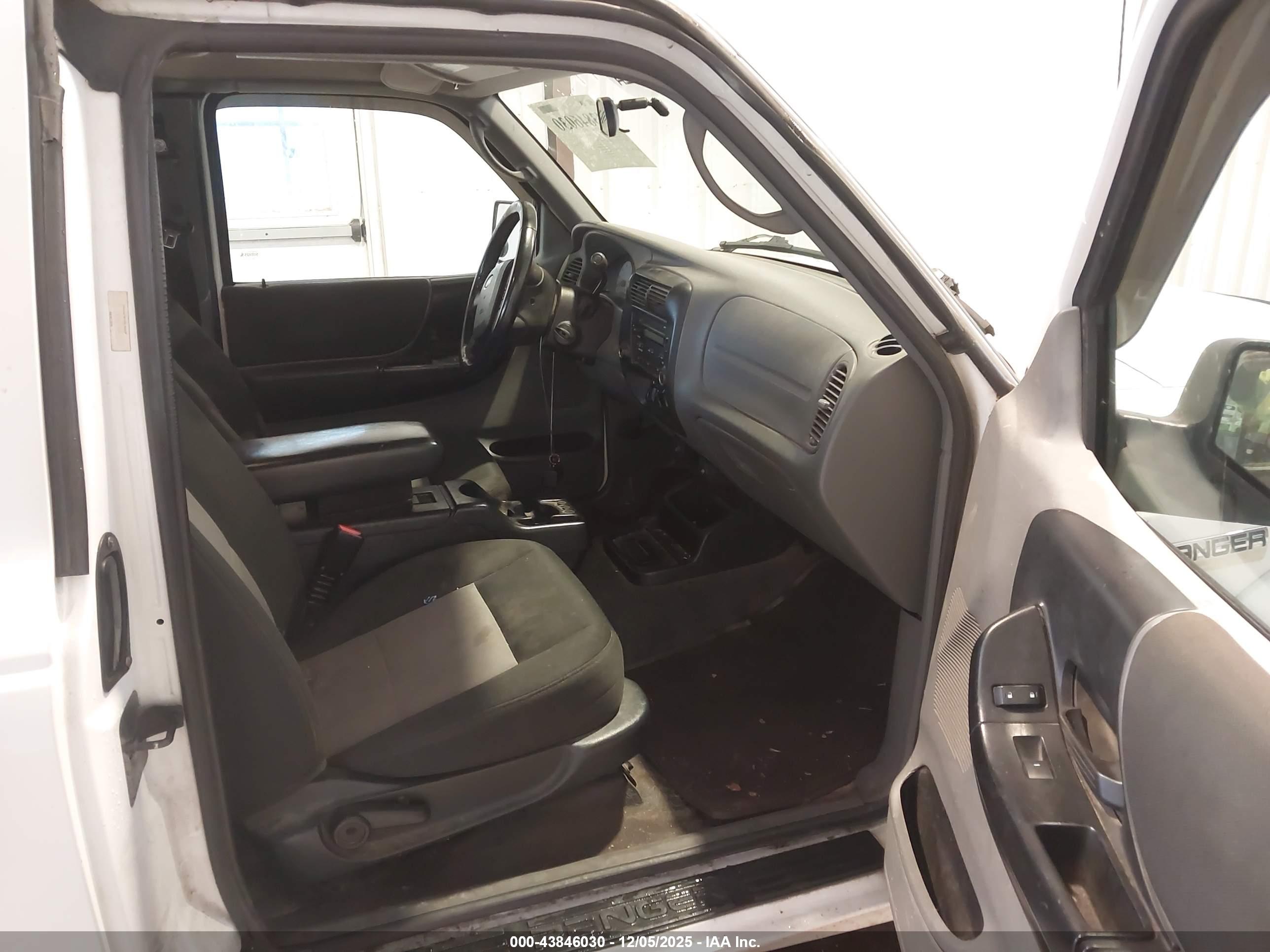 FORD RANGER image 5