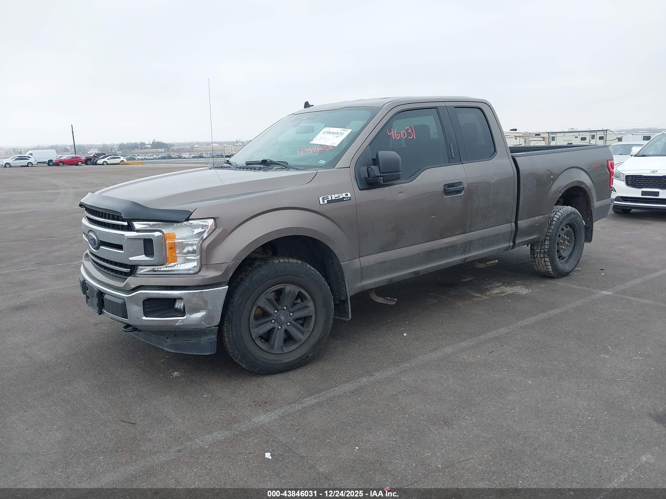FORD F-150 image 2