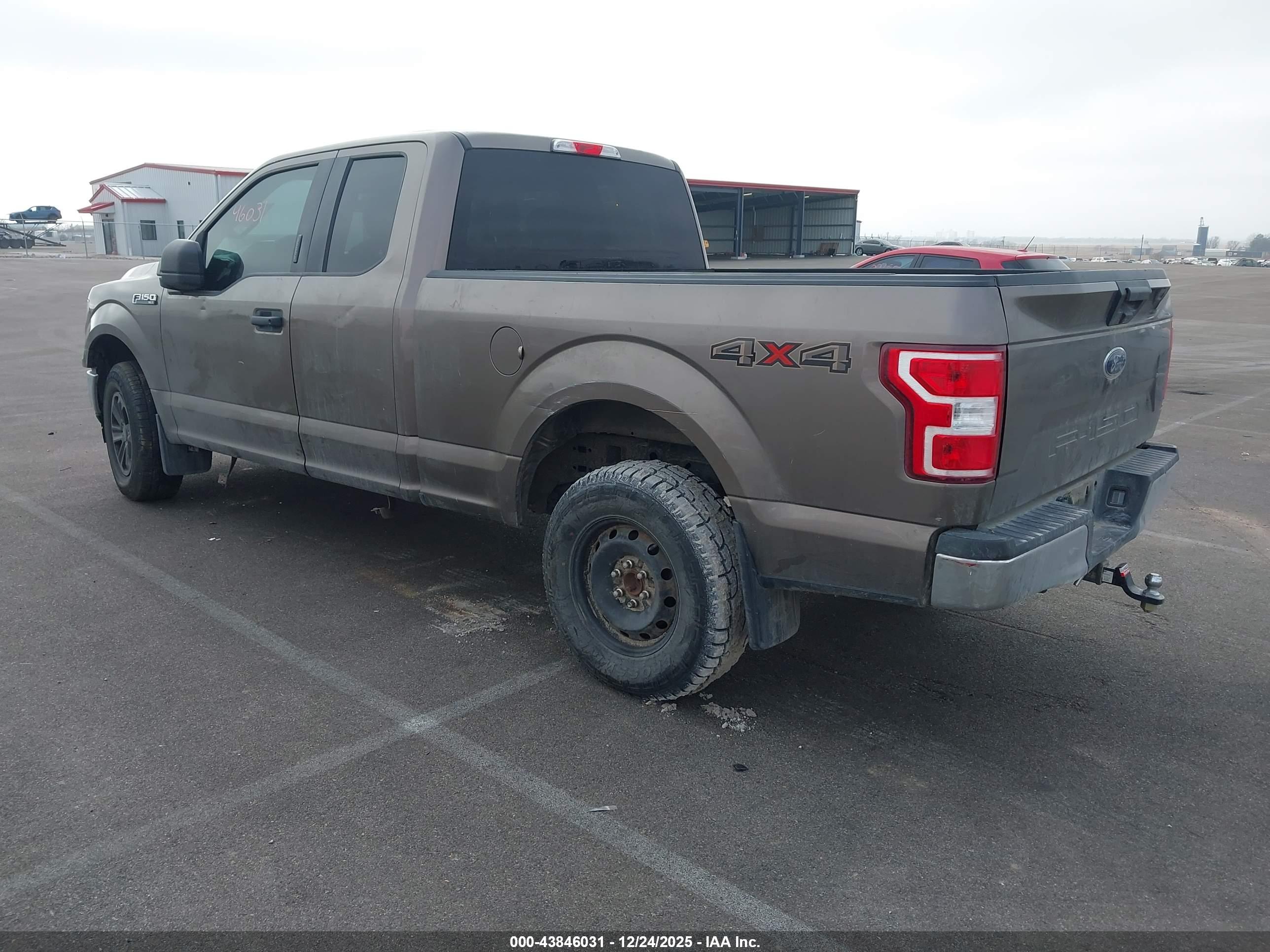 FORD F-150 image 3
