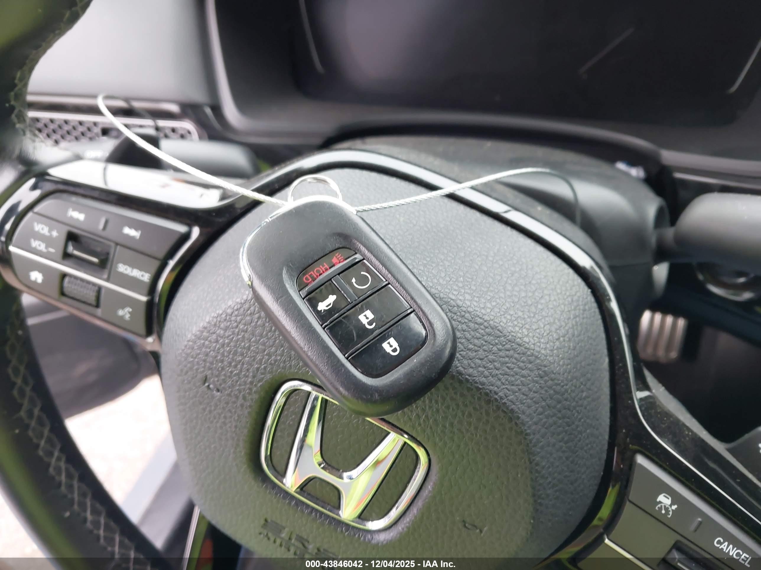 HONDA CIVIC image 11
