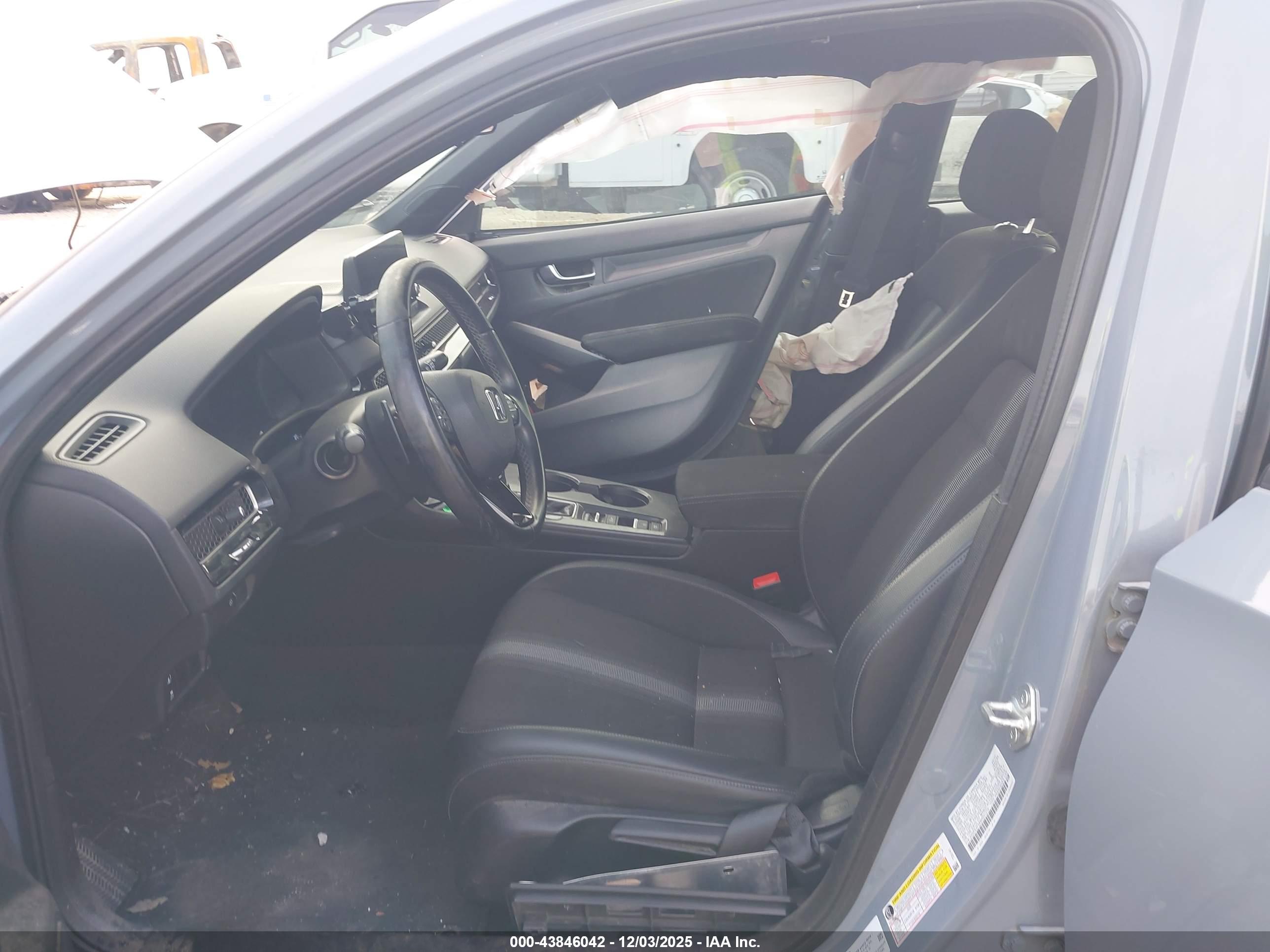 HONDA CIVIC image 5
