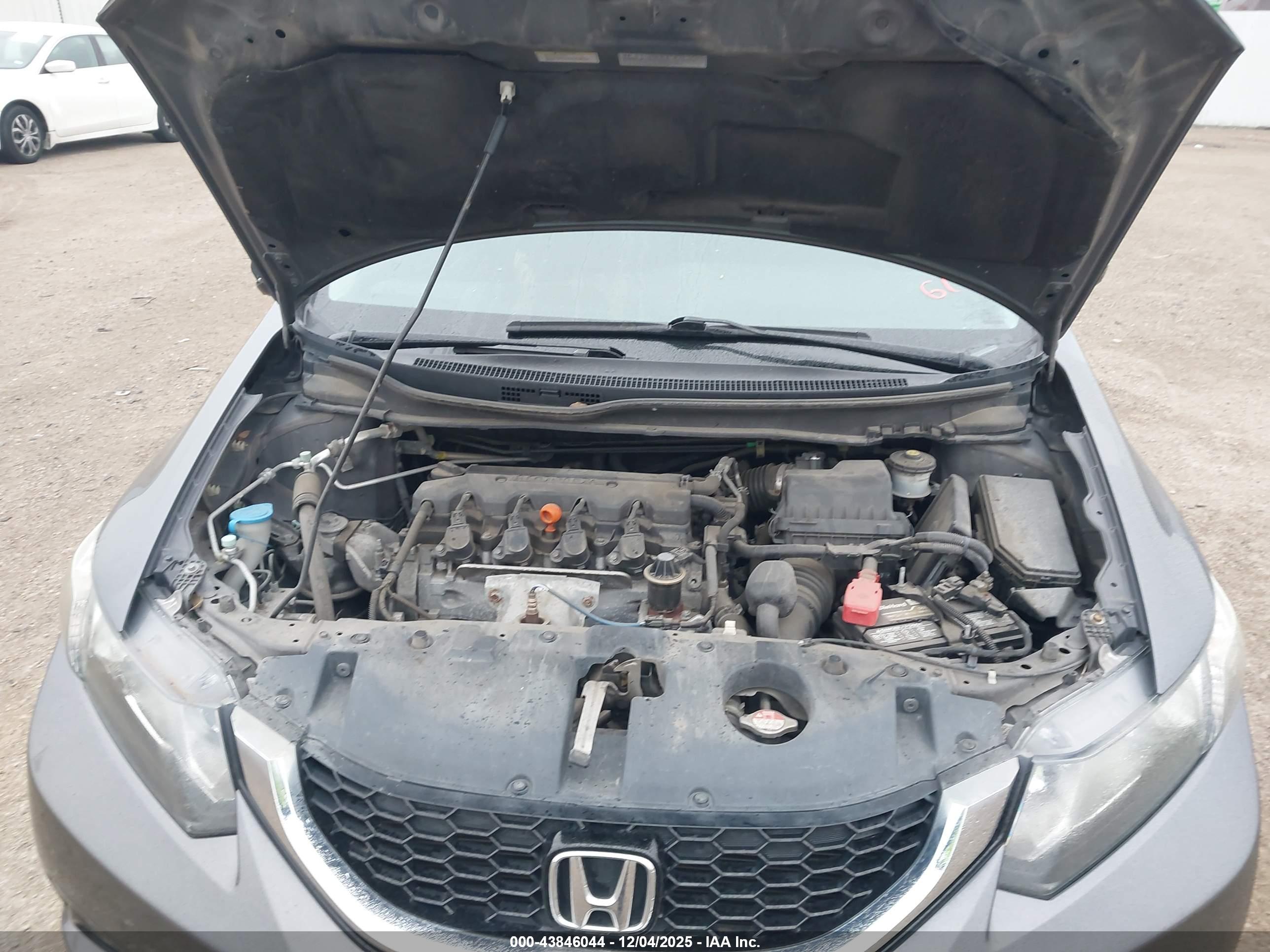 HONDA CIVIC image 10