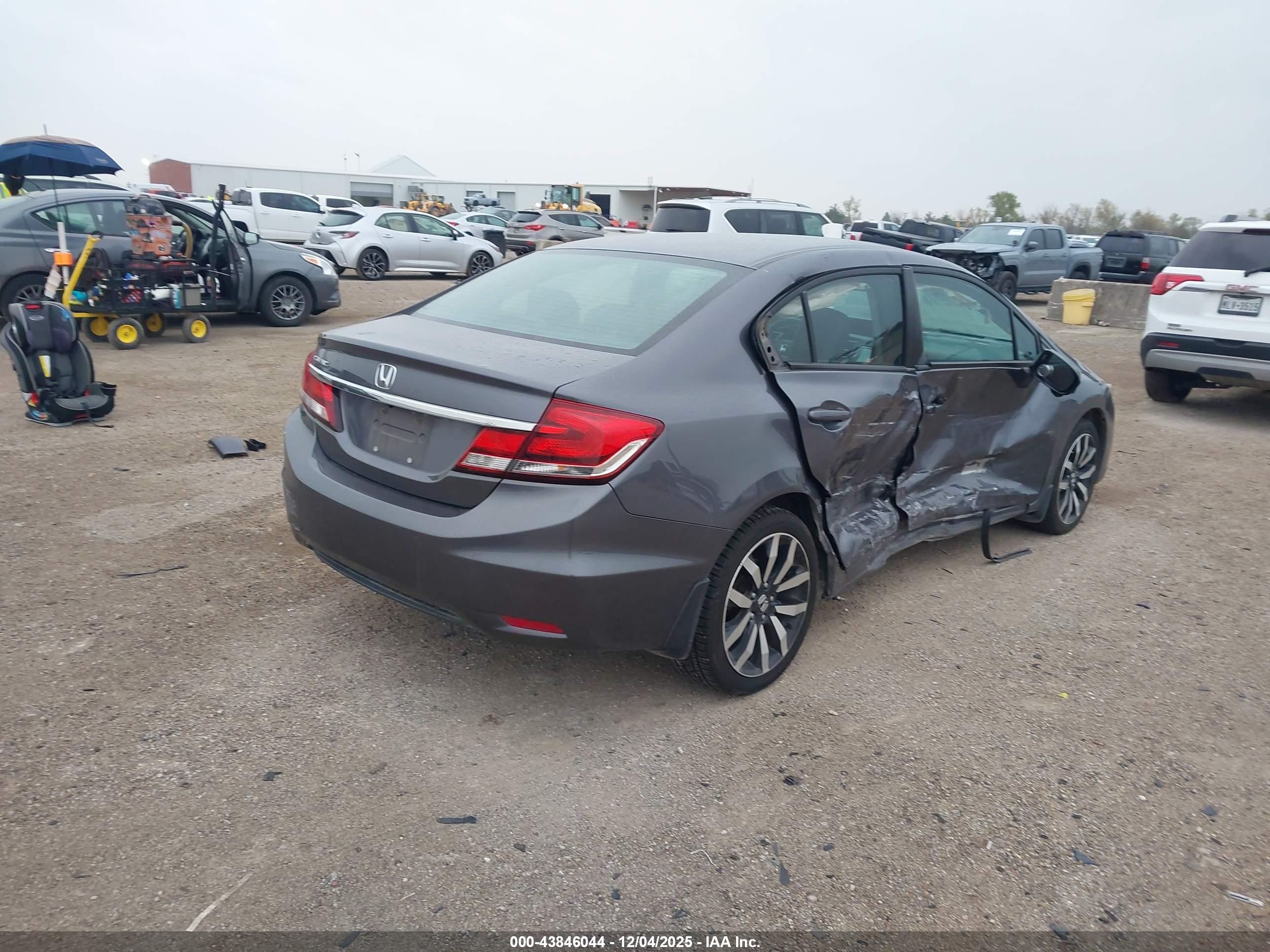HONDA CIVIC image 4
