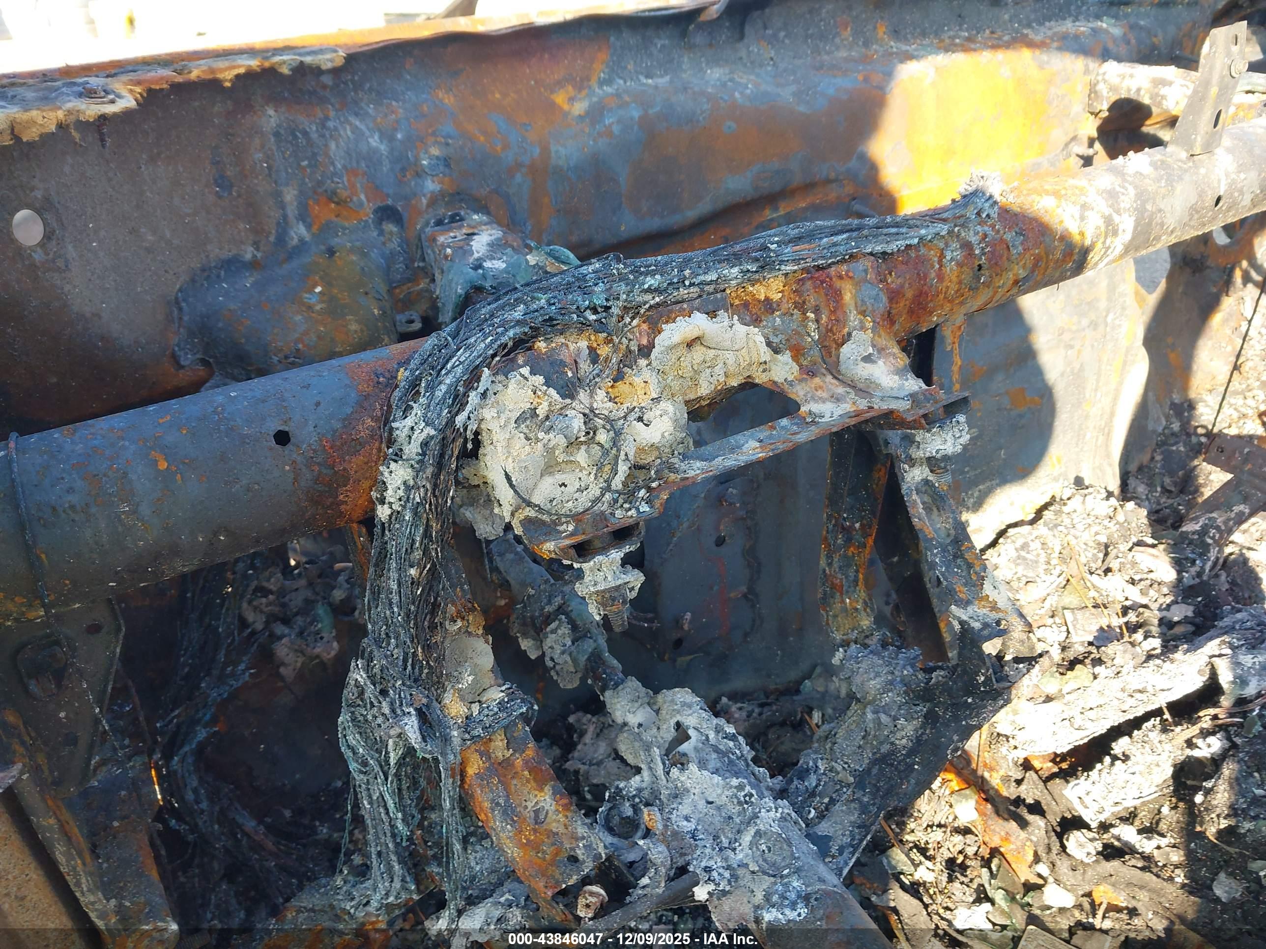 GMC SIERRA image 7