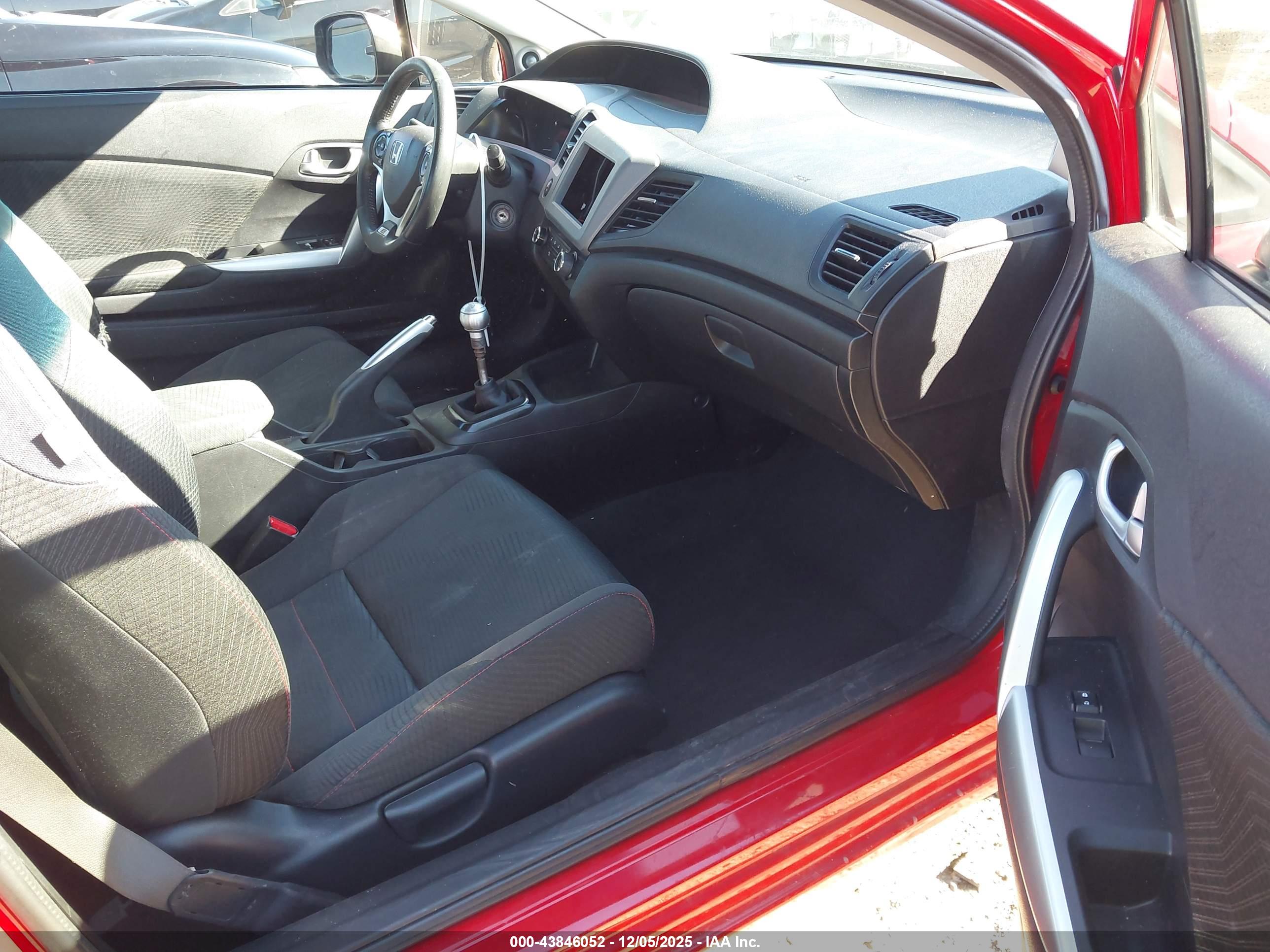 HONDA CIVIC image 5