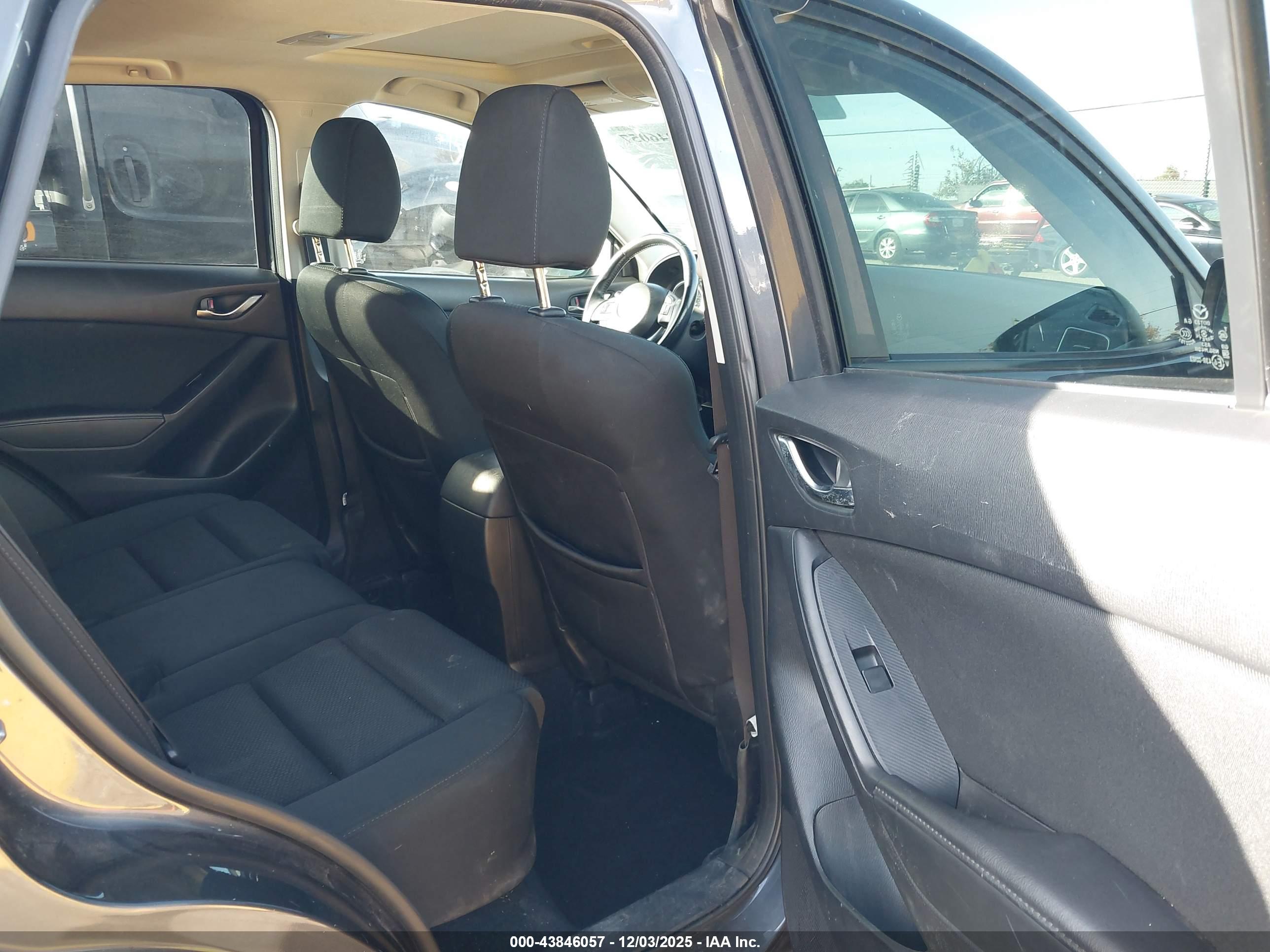 MAZDA CX-5 image 8