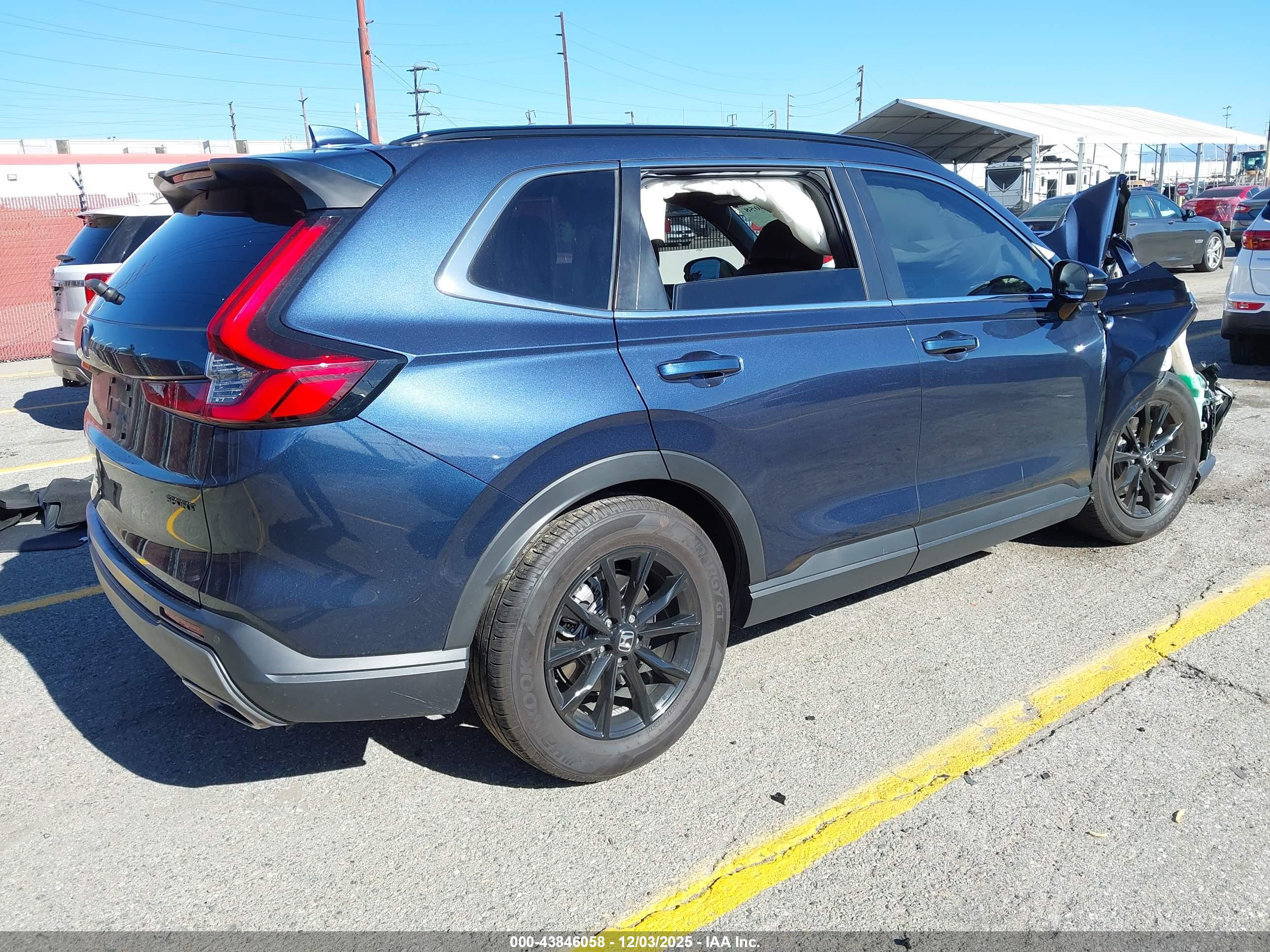 HONDA CR-V image 4