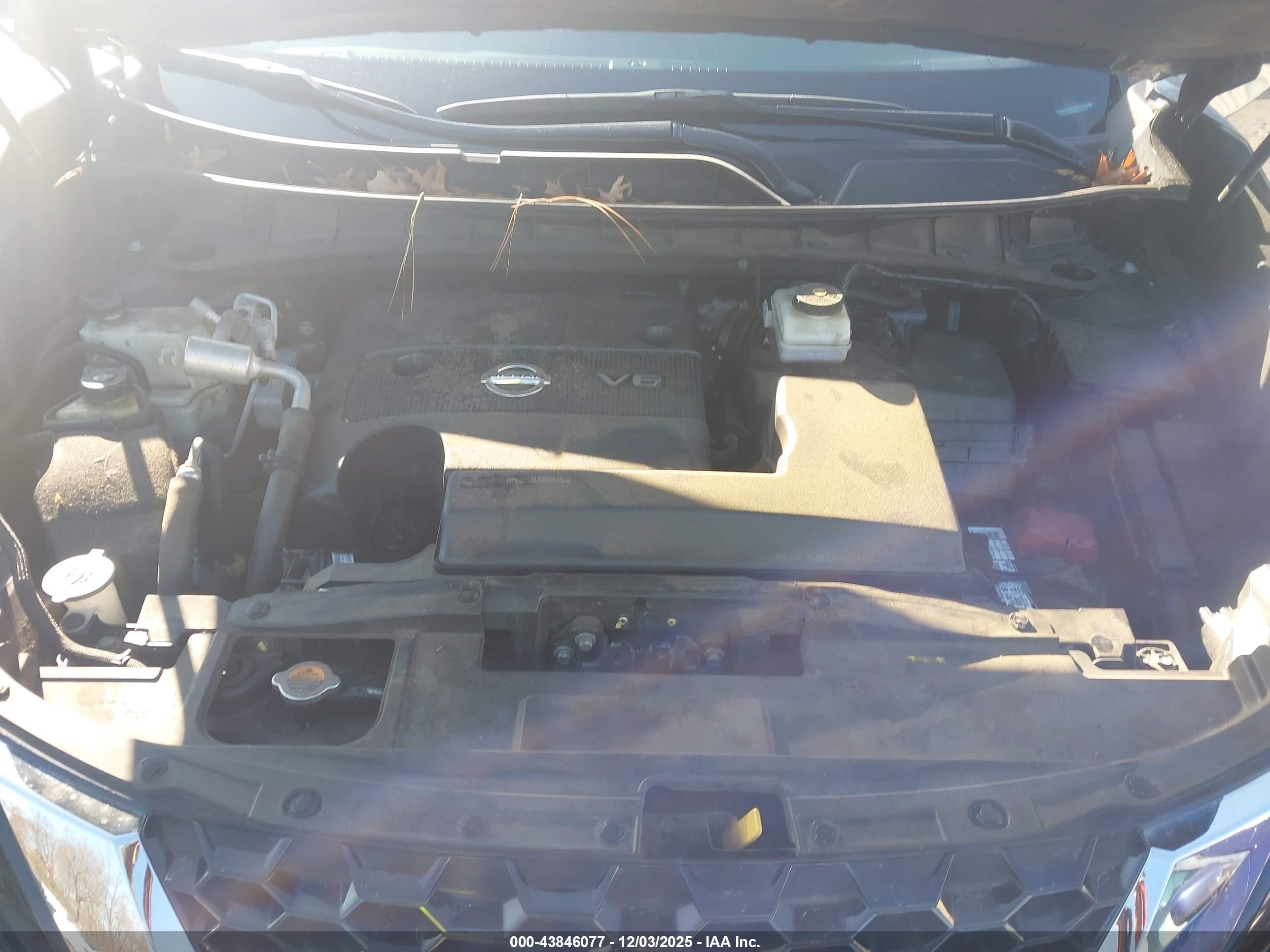 NISSAN MURANO image 10