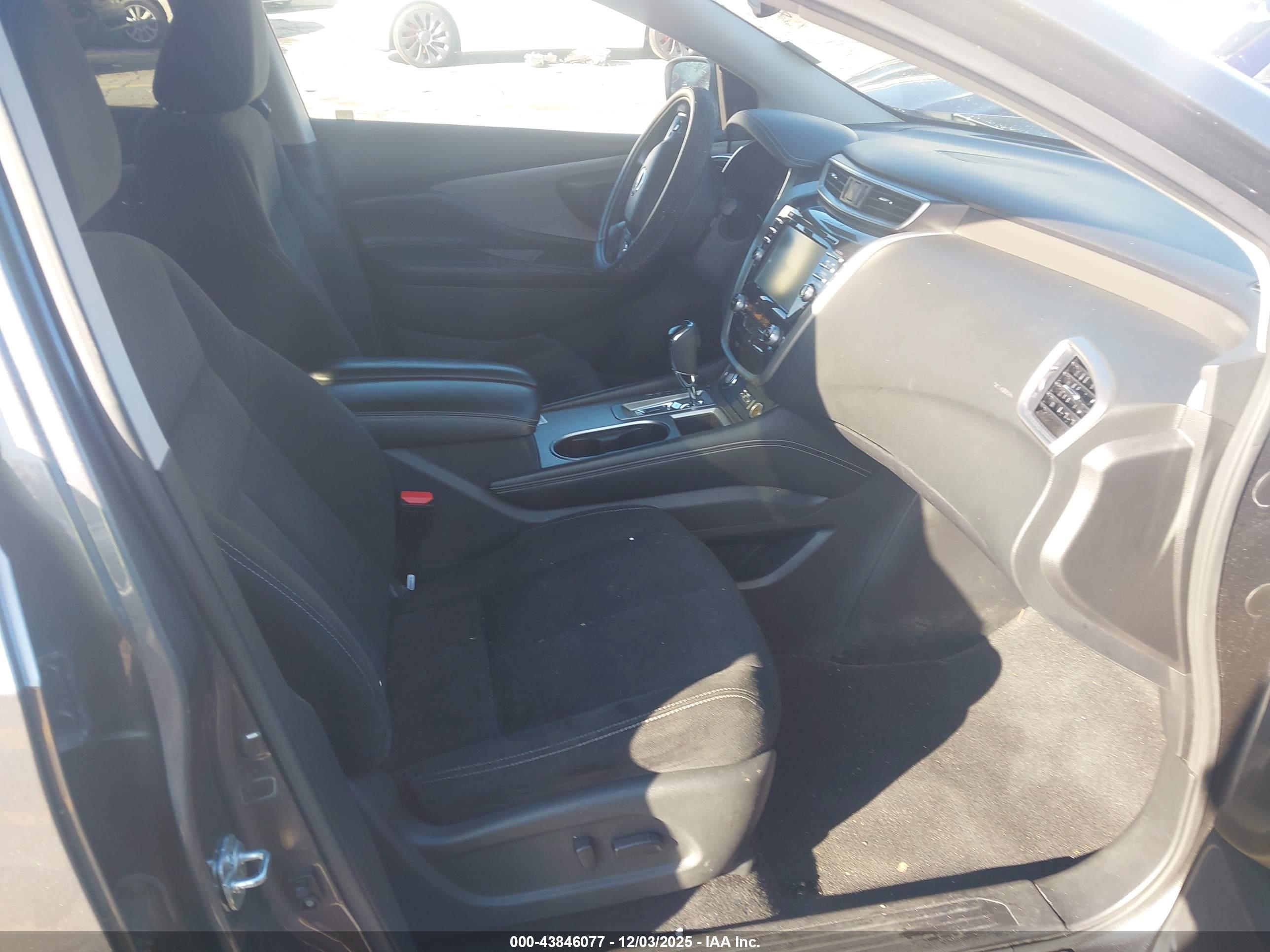 NISSAN MURANO image 5