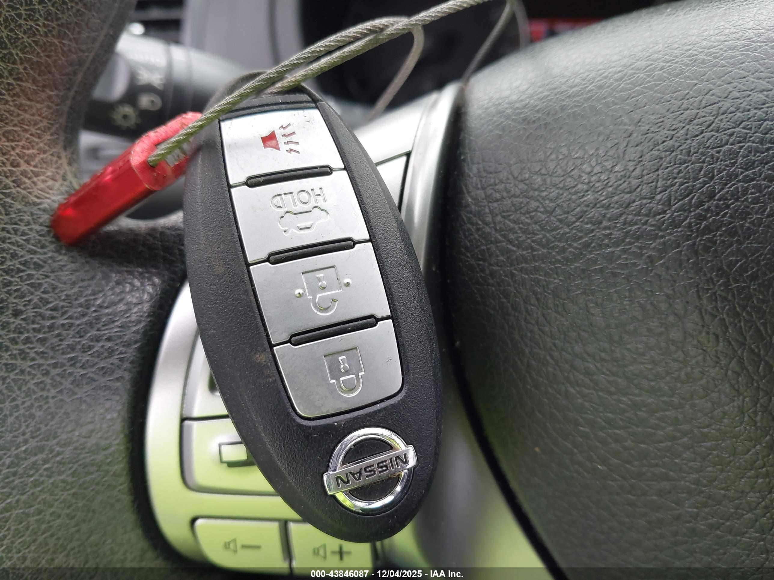 NISSAN ALTIMA image 11