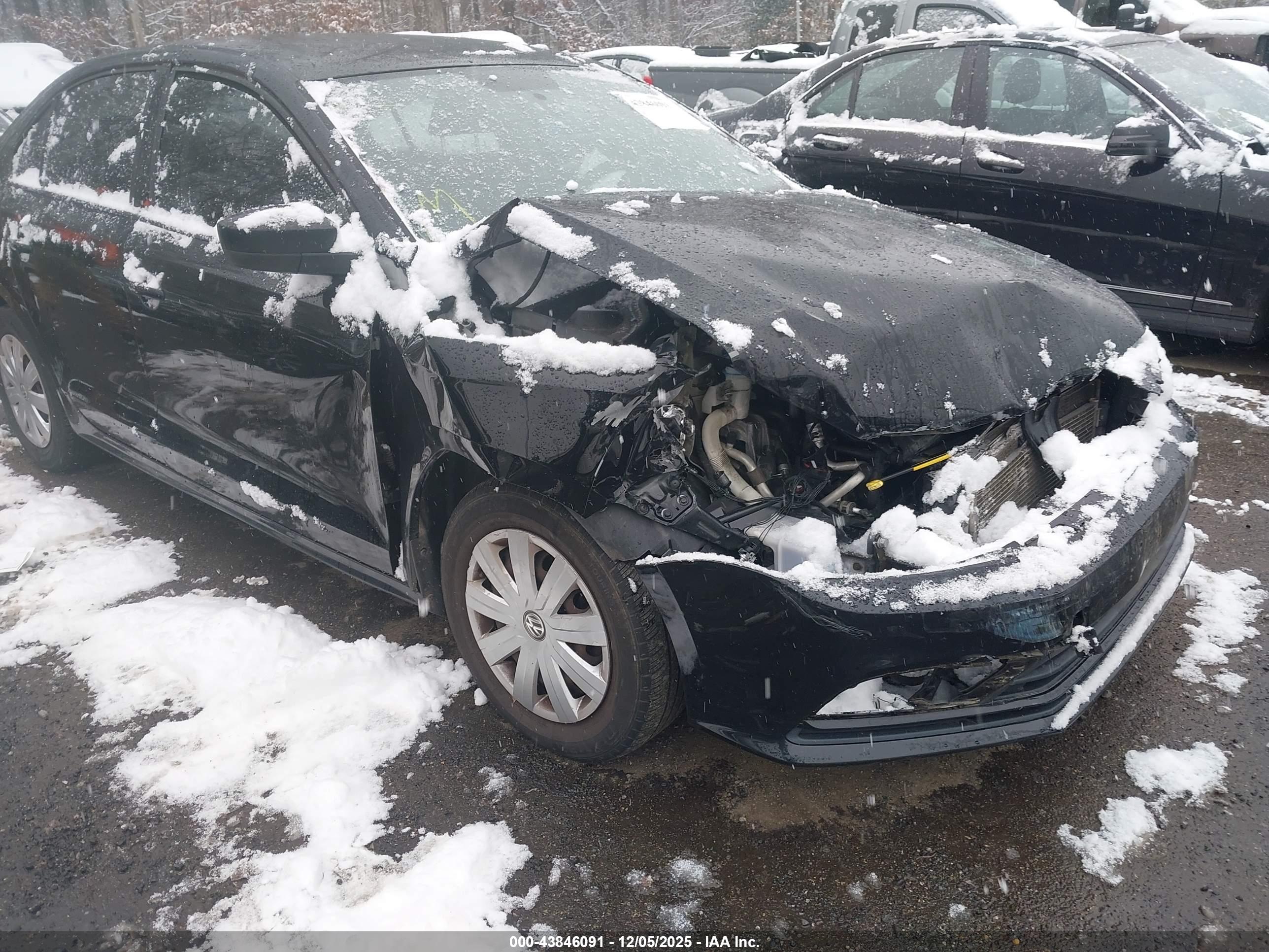 VOLKSWAGEN JETTA image 6