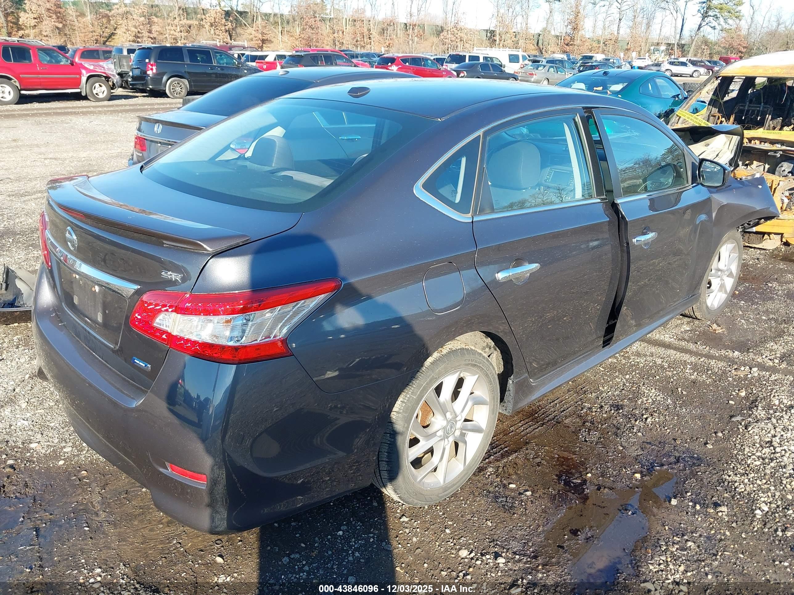 NISSAN SENTRA image 4