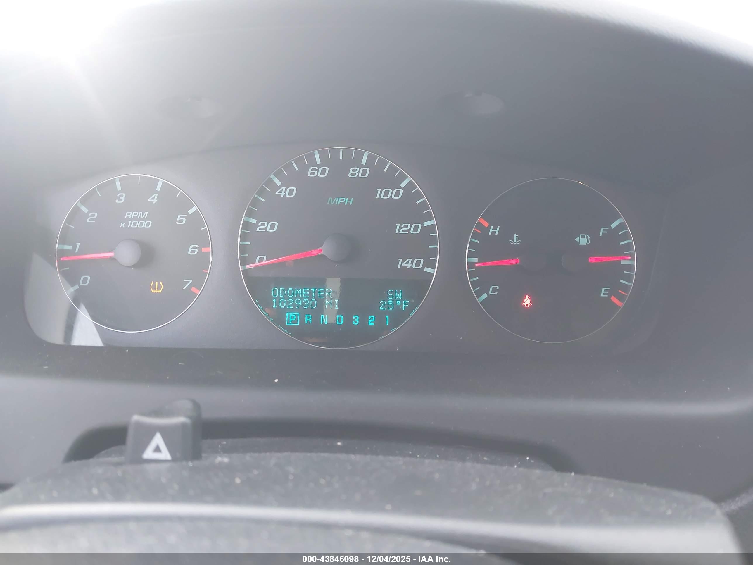 CHEVROLET IMPALA image 7
