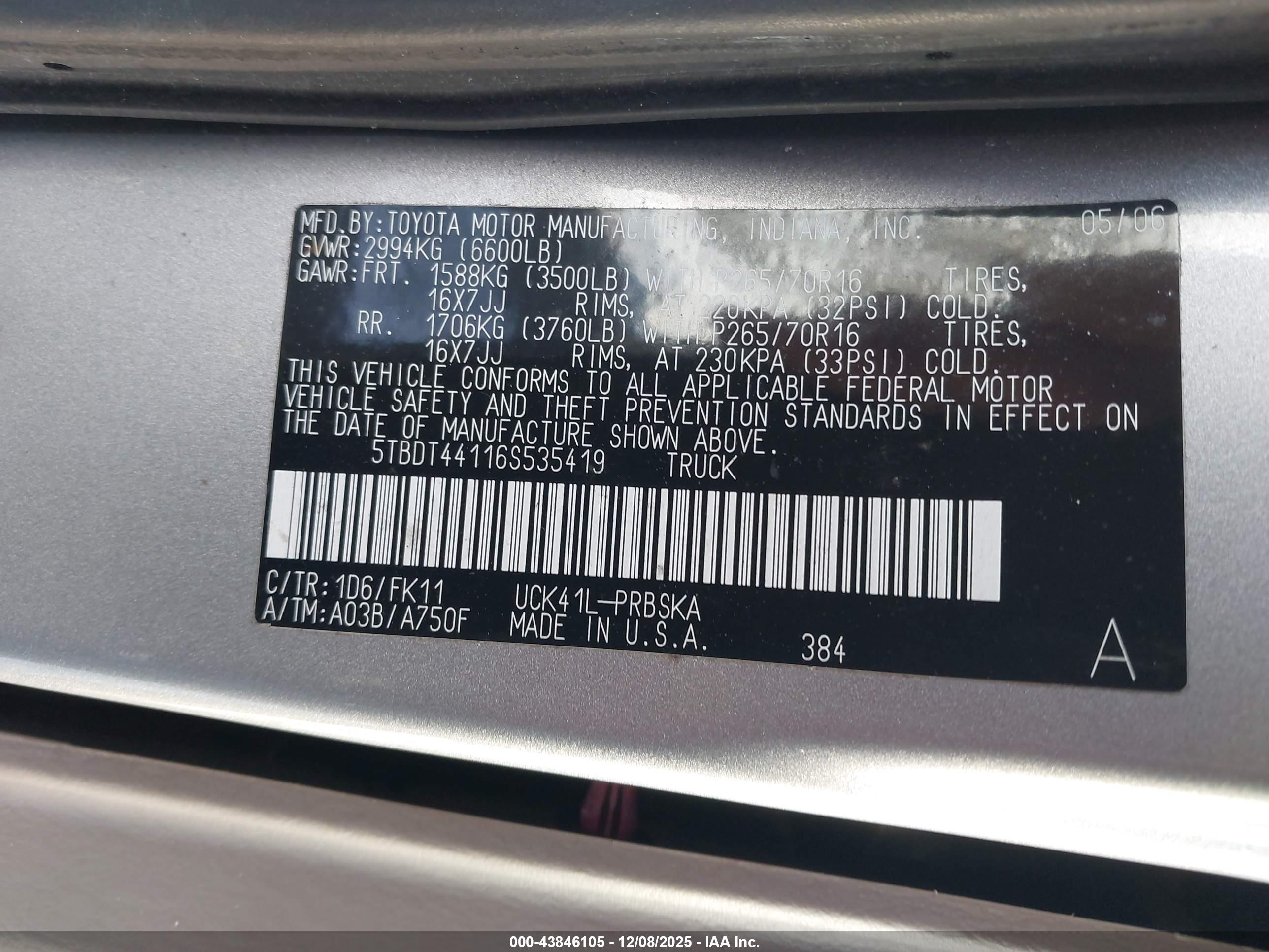TOYOTA TUNDRA image 9
