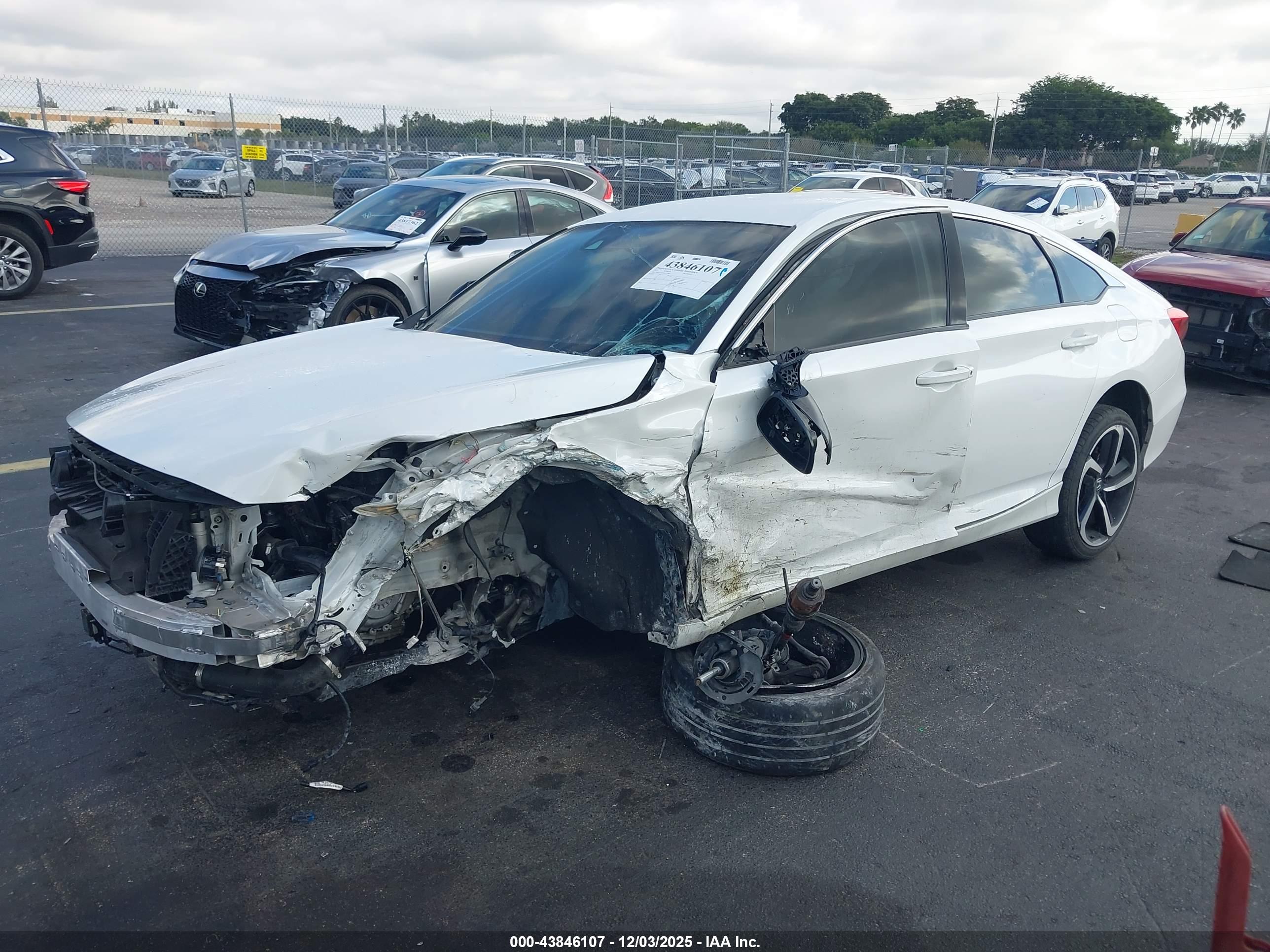 HONDA ACCORD image 2
