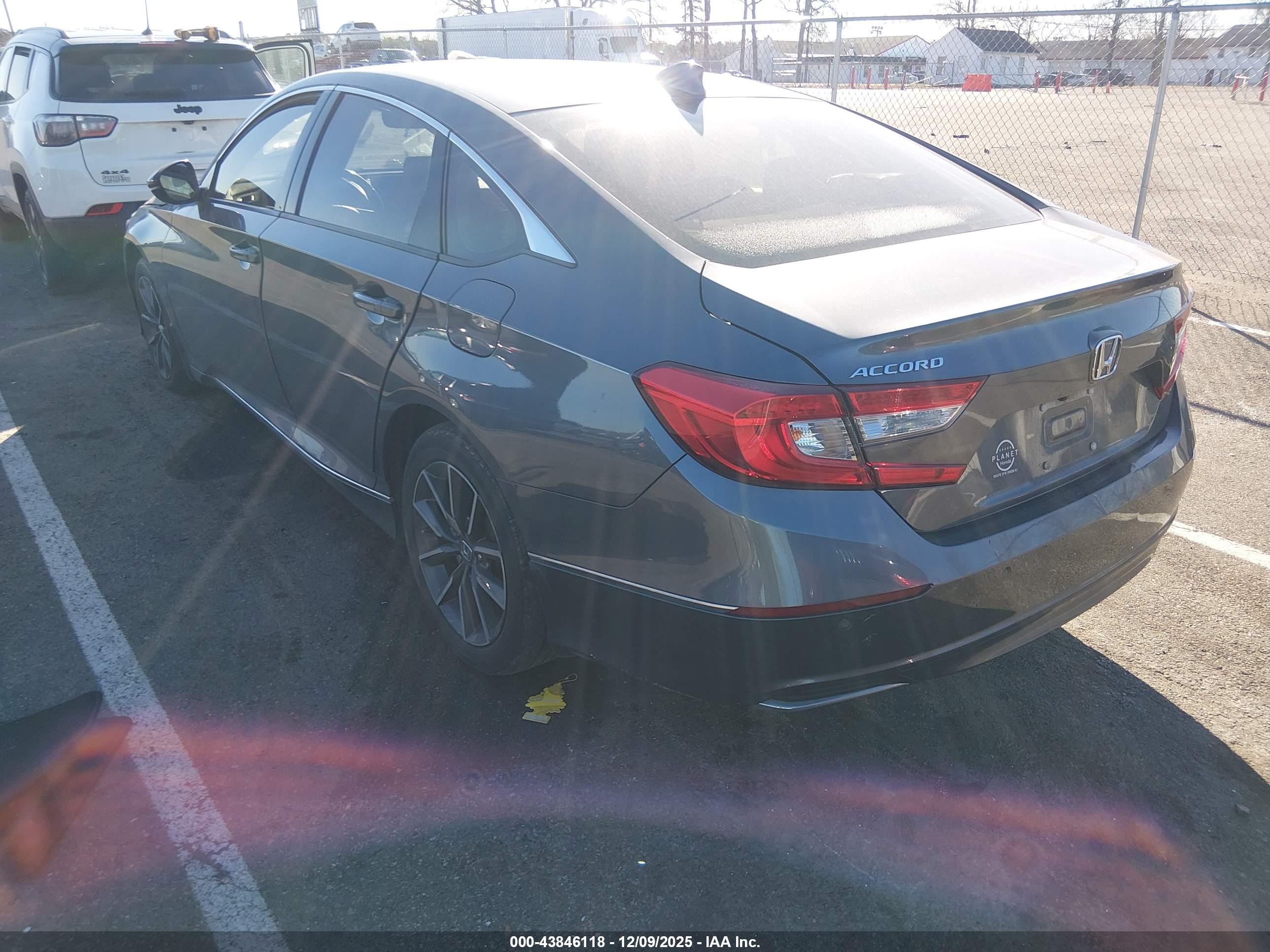 HONDA ACCORD image 3