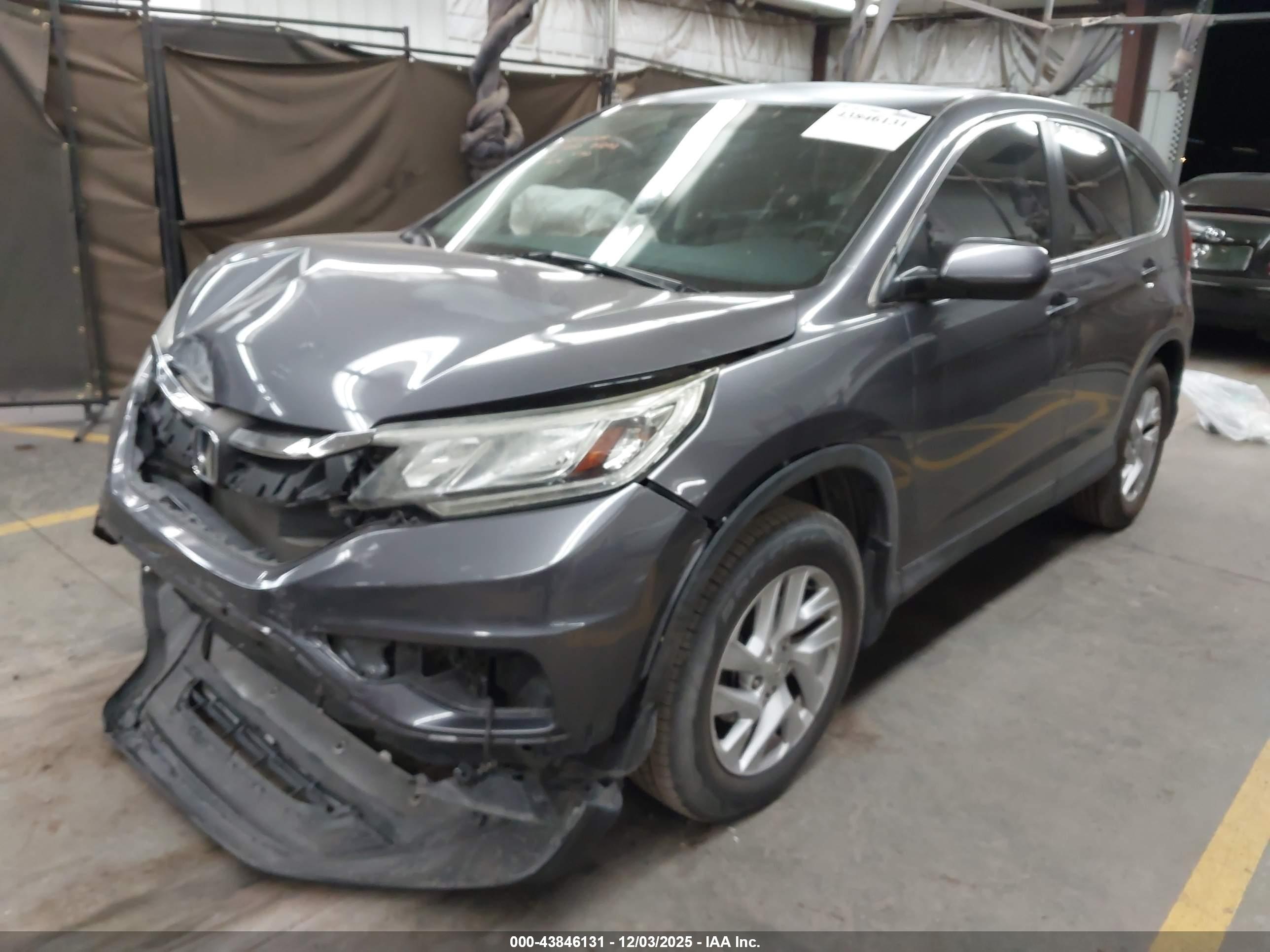 HONDA CR-V image 2