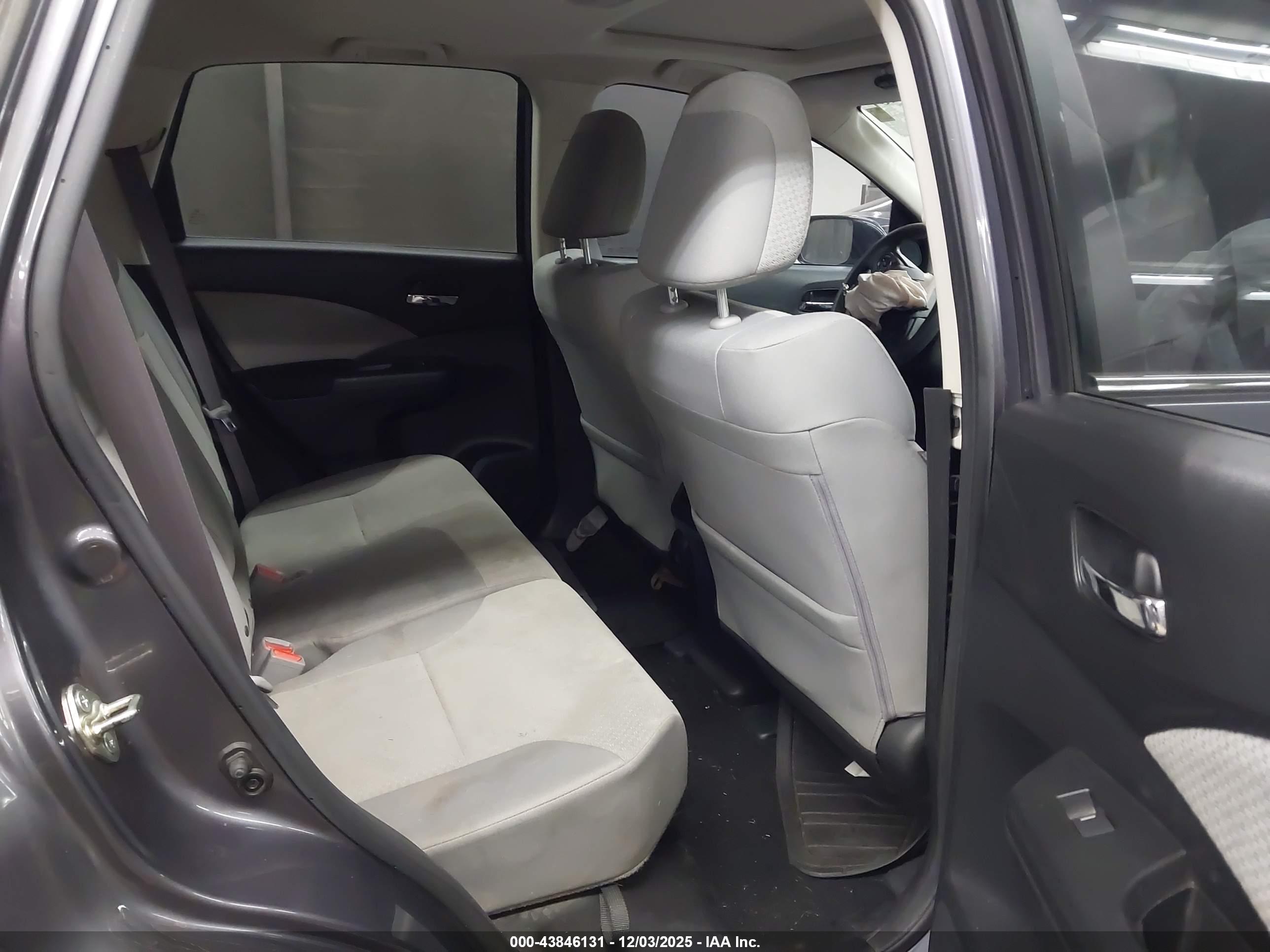 HONDA CR-V image 8