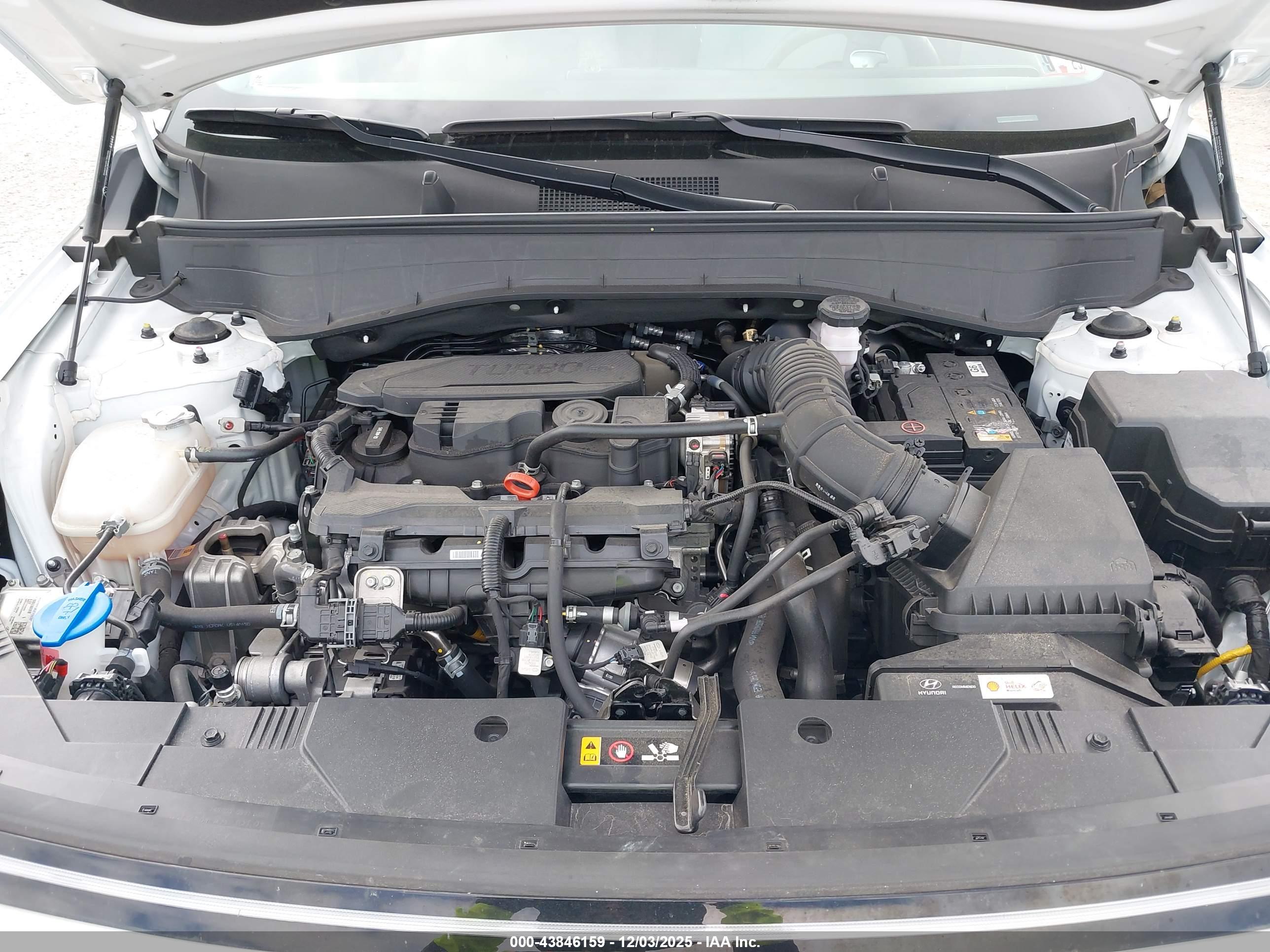 HYUNDAI KONA image 10