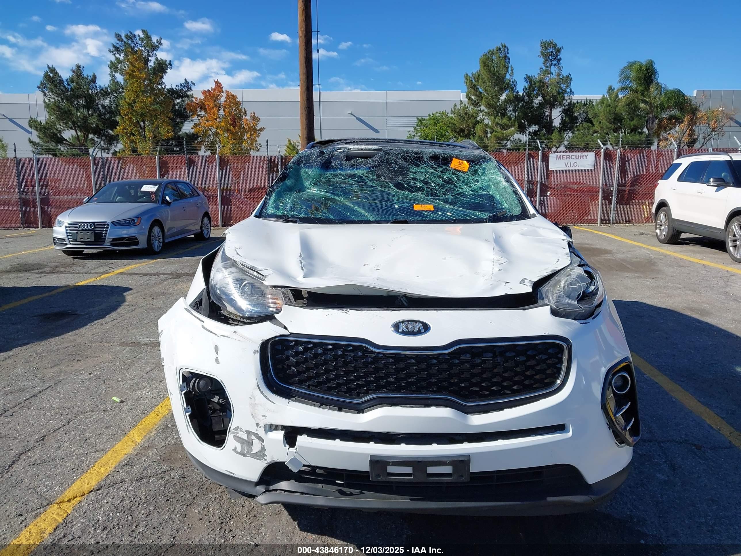 KIA SPORTAGE image 6