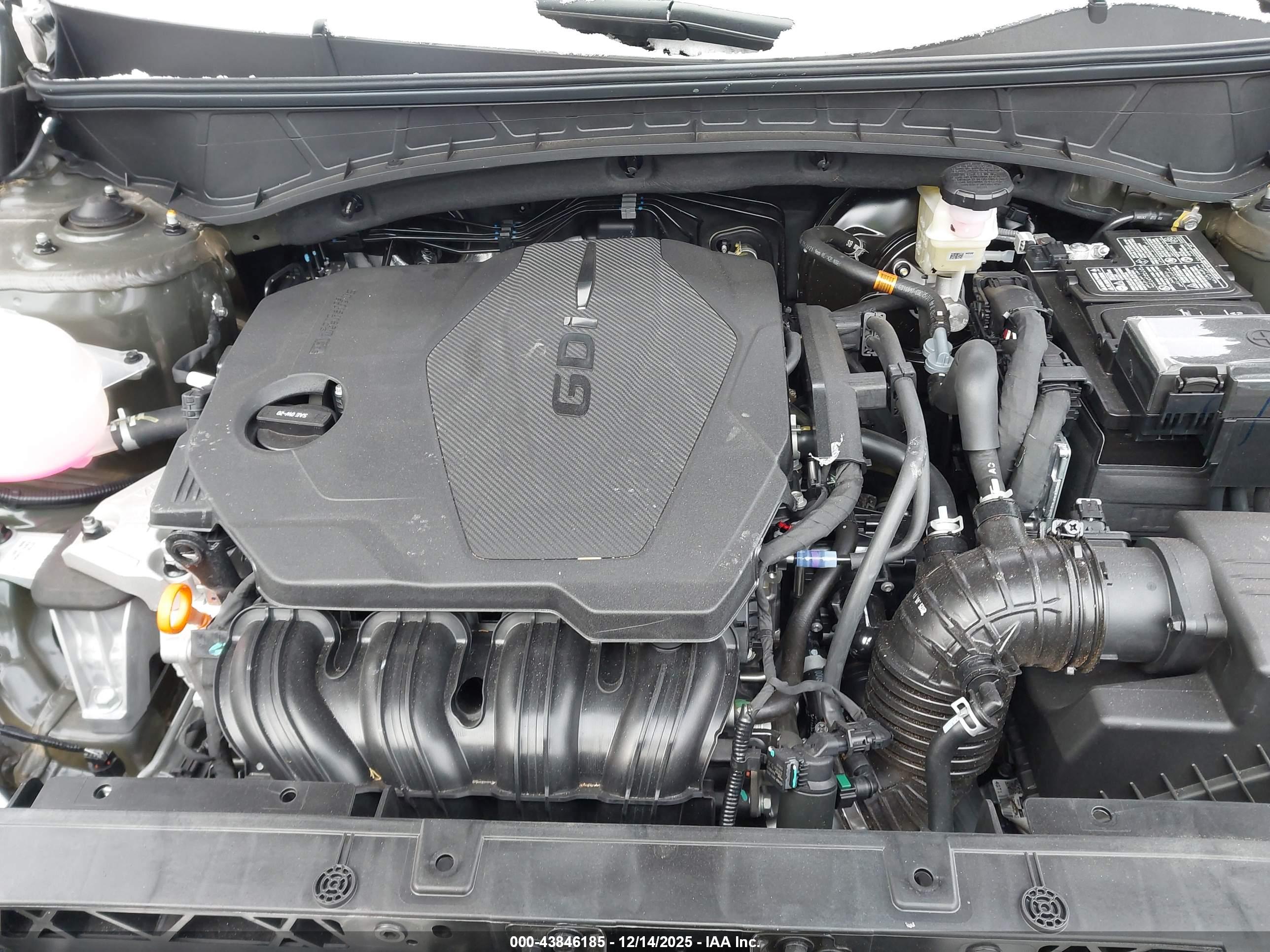 HYUNDAI TUCSON image 10